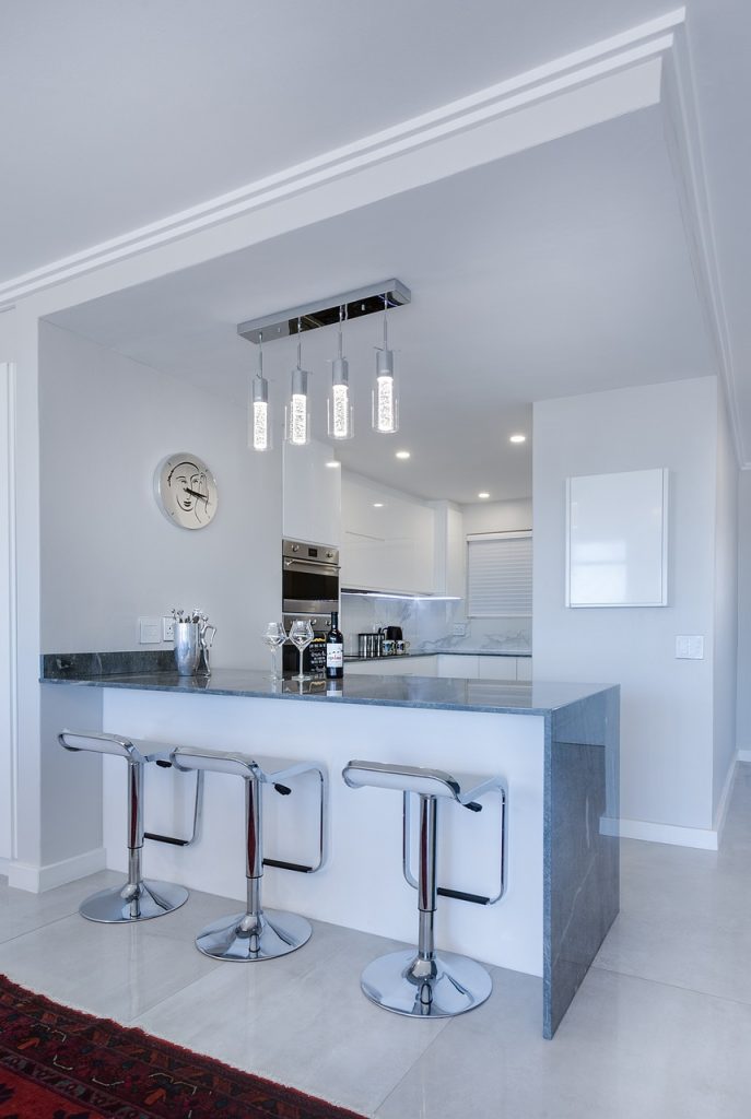 Licht in der Küche: So gestaltest du die Beleuchtung optimal modern minimalist kitchen 3098477 1280