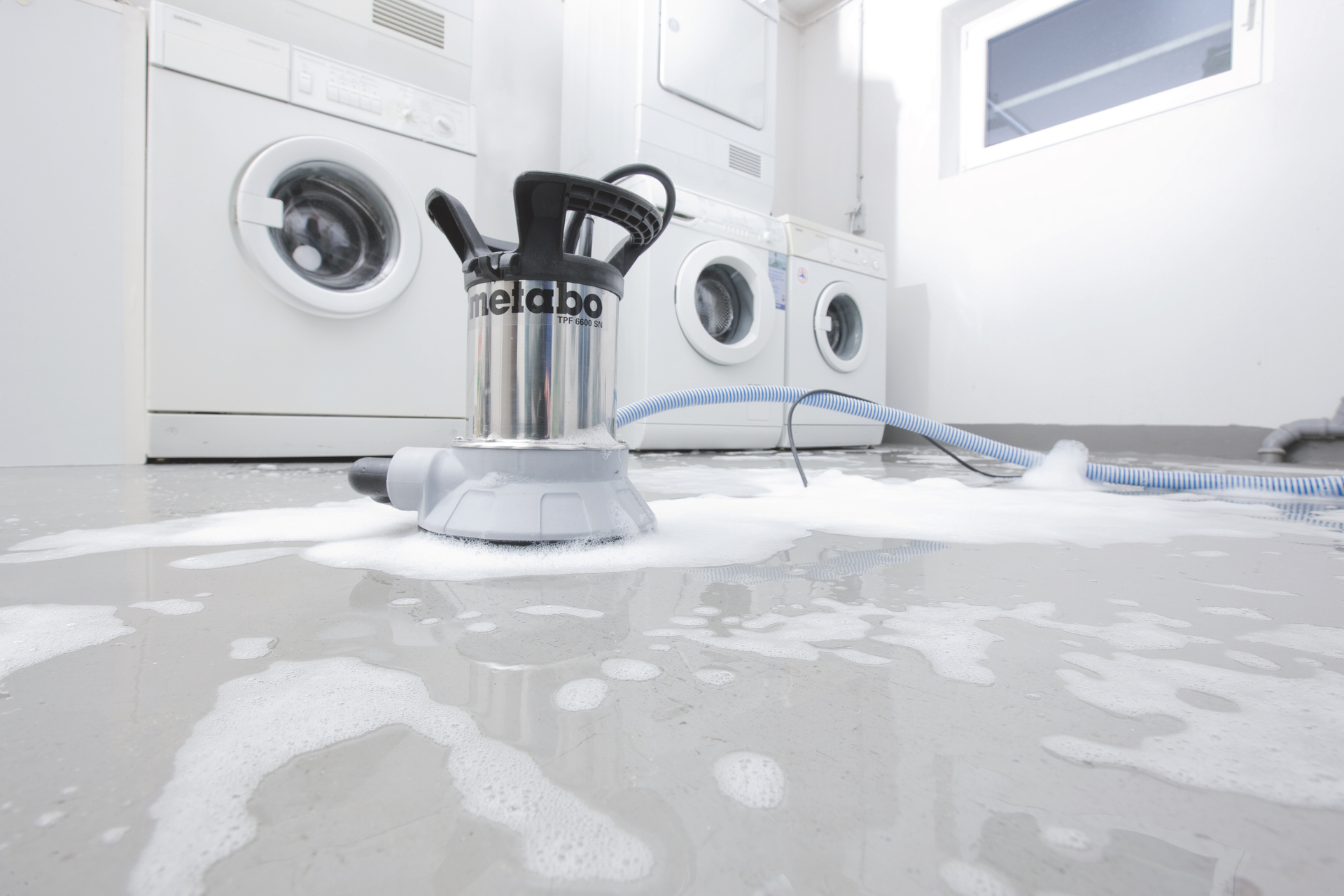 Flachsaugende Tauchpumpe bei leitermann.de günstig kaufen Flachsaugende Tauchpumpe