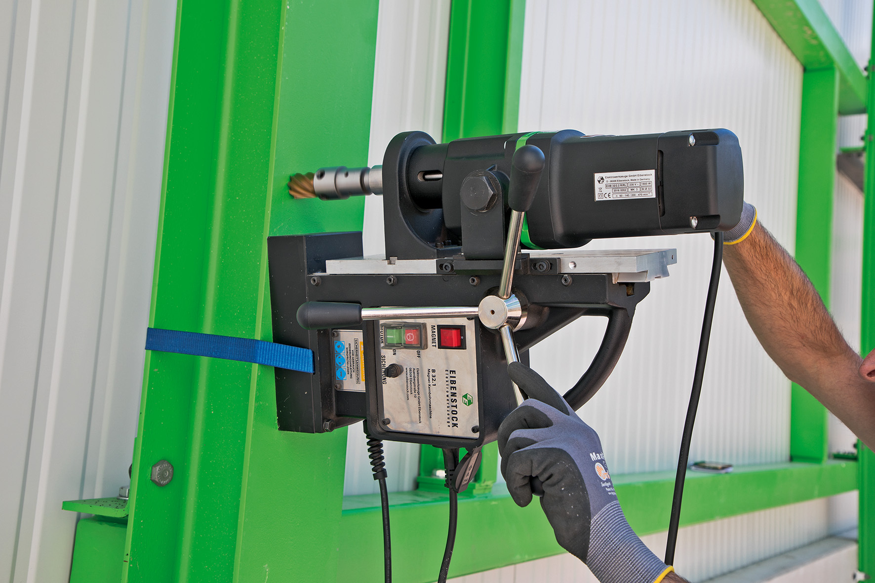 B 32.1 Magnetbohrständer