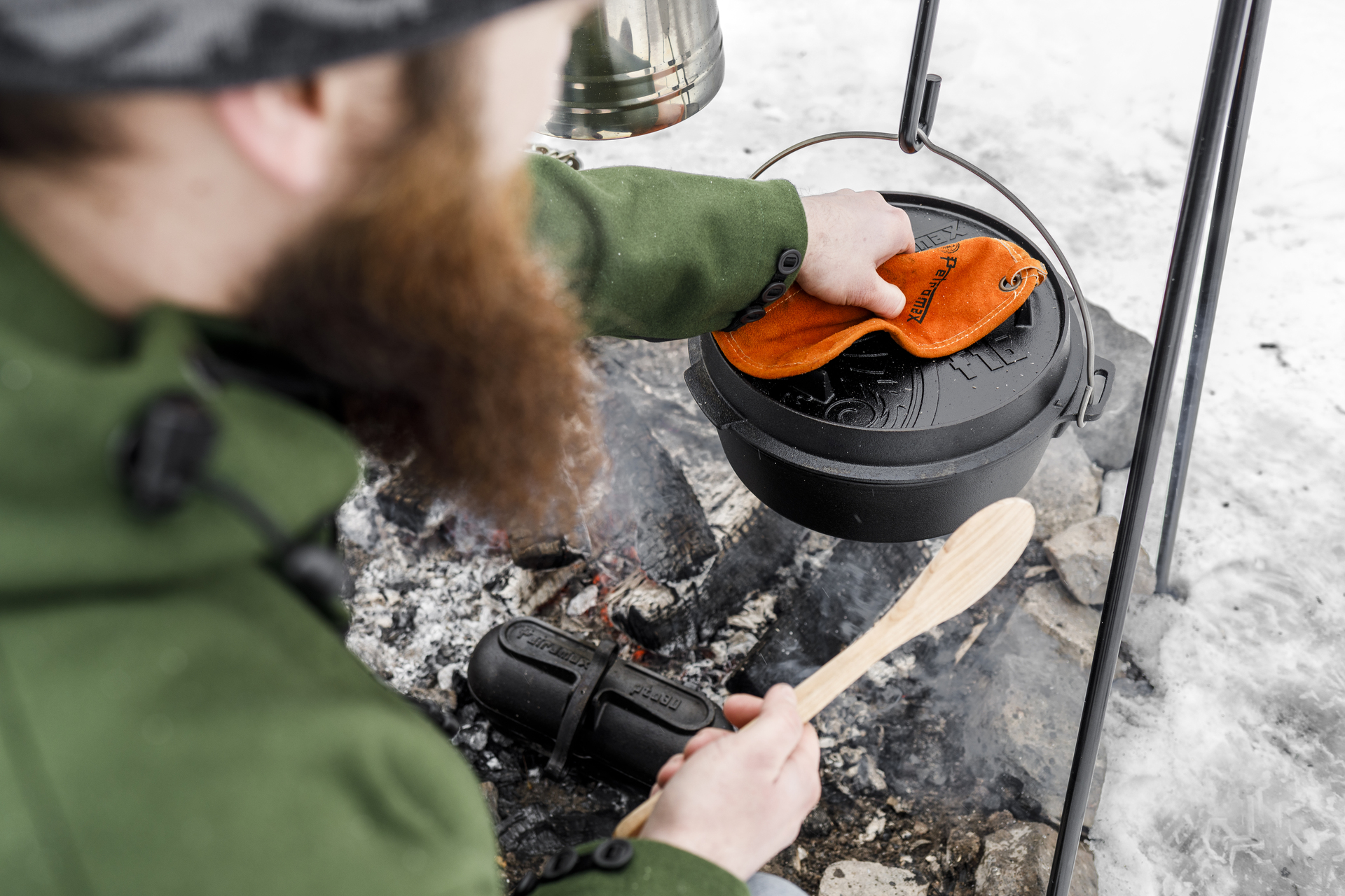 Feuertopf Dutch Oven mit Füßen ft6 bei leitermann.de günstig kaufen Feuertopf Dutch Oven mit Füßen ft6