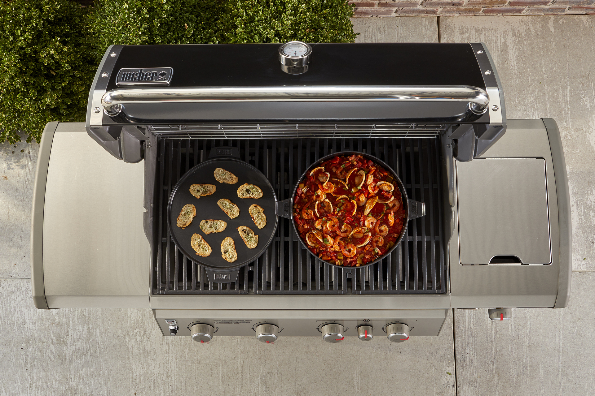 CRAFTED 2in1 Dutch Oven - Gourmet BBQ System