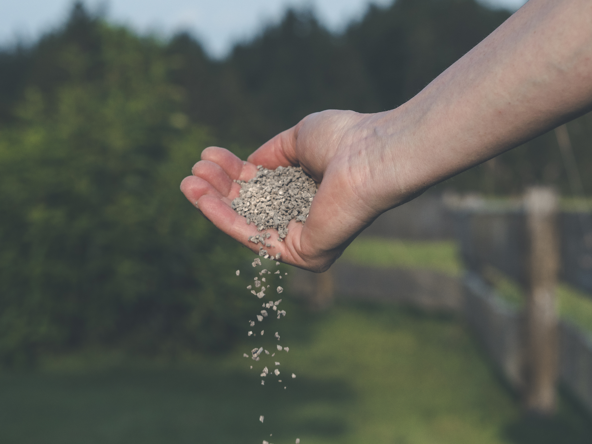 6in1 Komplett-Rasendünger bei leitermann.de günstig kaufen 6in1 Komplett-Rasendünger
