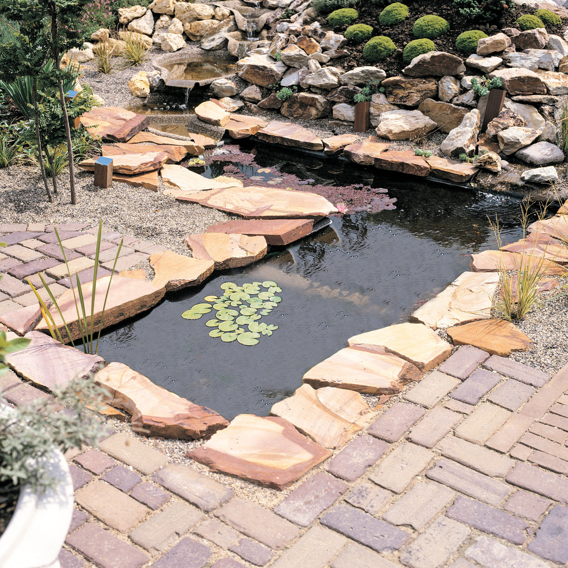 Fertigteich Venus LT0, 650l bei leitermann.de günstig kaufen Fertigteich Venus LT0, 650l