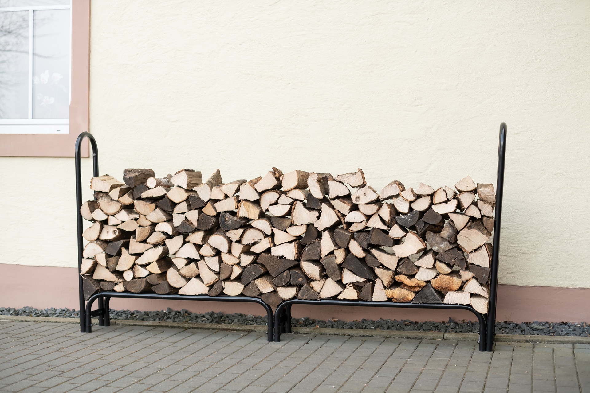 Kaminholzregal