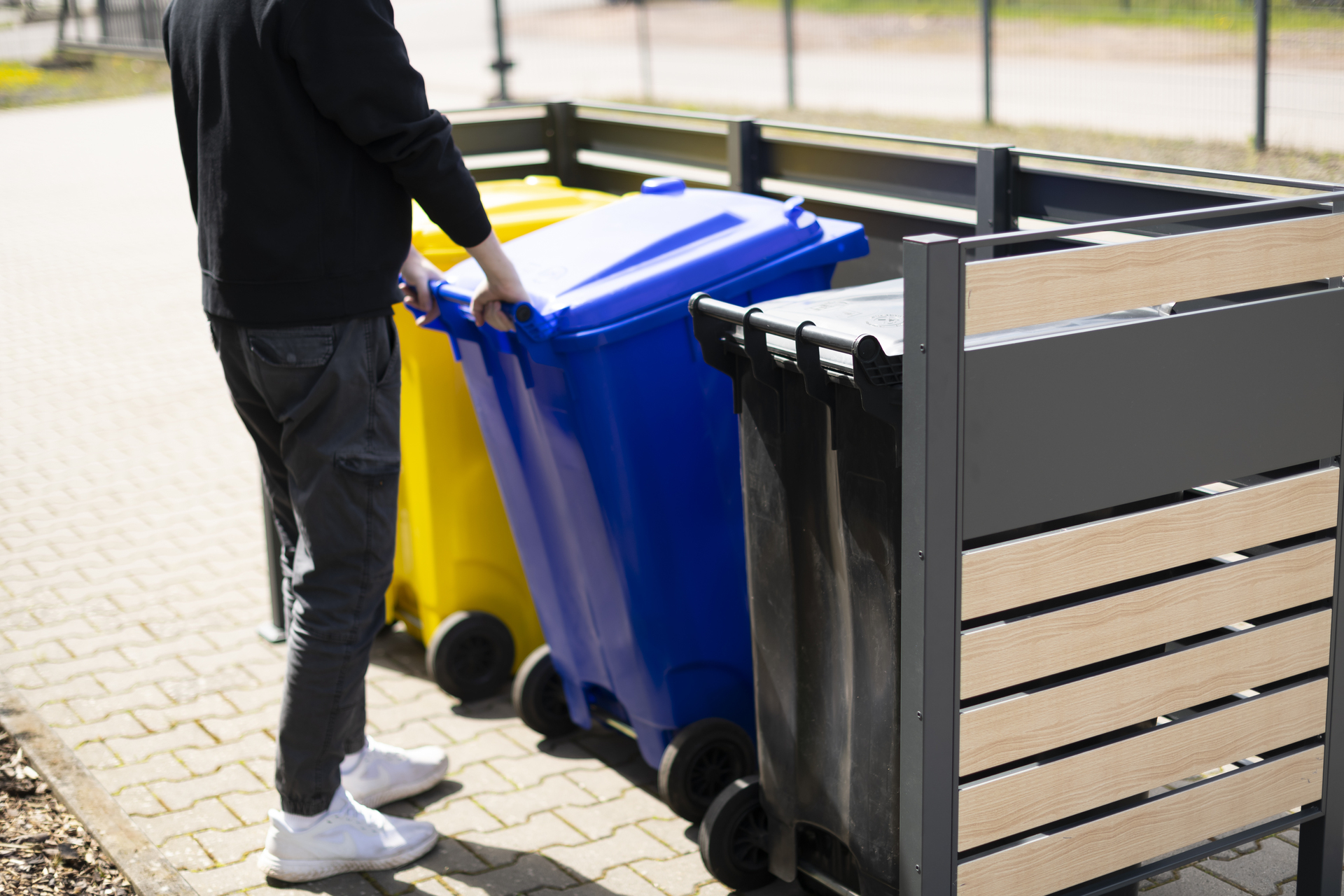 Mülltonnenverkleidung Planum