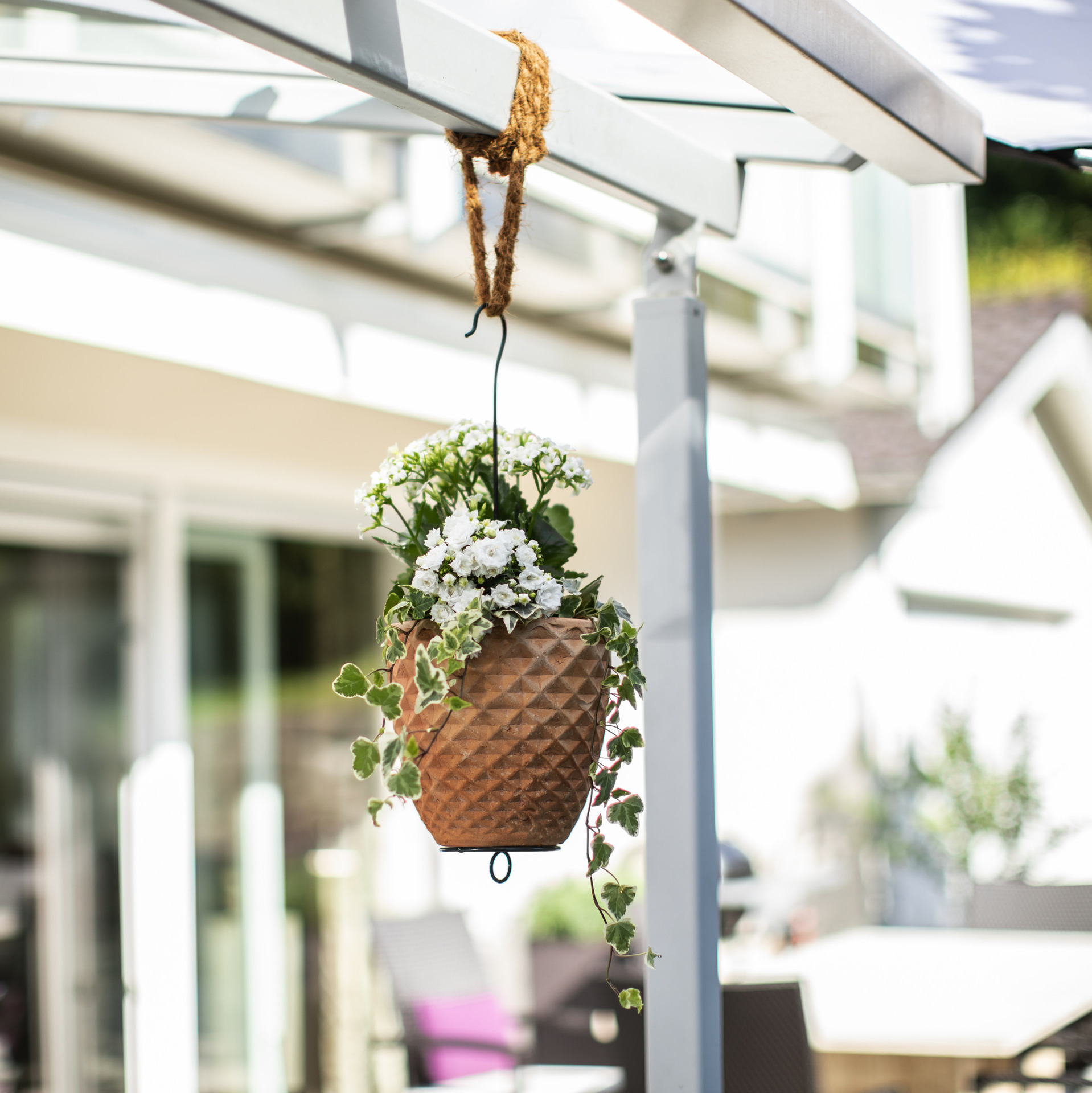 Hängebügel für Pflanztöpfe