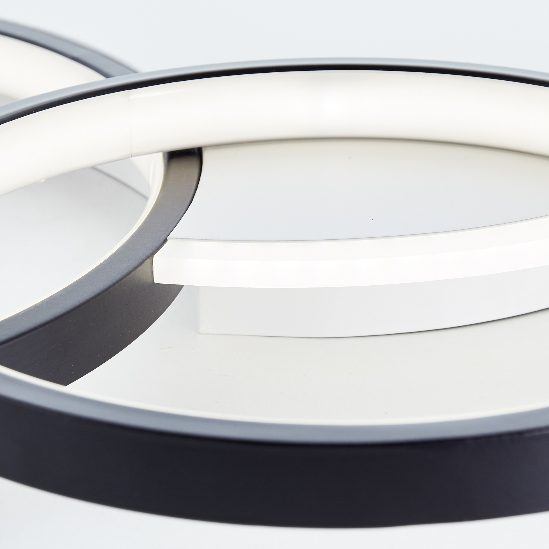 Davinson Deckenleuchte weiß/schwarz bei leitermann.de günstig kaufen Davinson Deckenleuchte weiß/schwarz