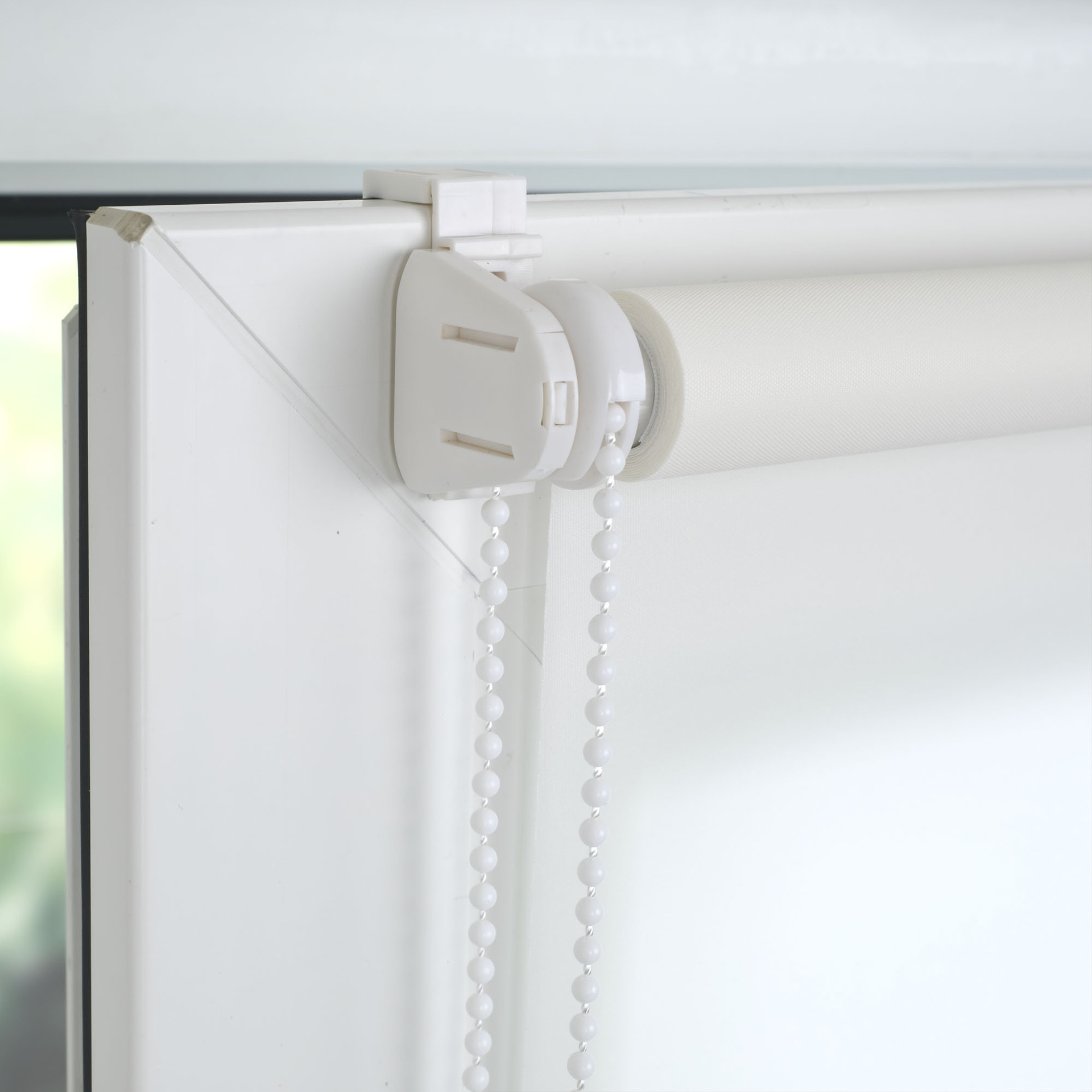 Klemmfix-Rollo, lichtdurchlässig bei leitermann.de günstig kaufen Klemmfix-Rollo, lichtdurchlässig