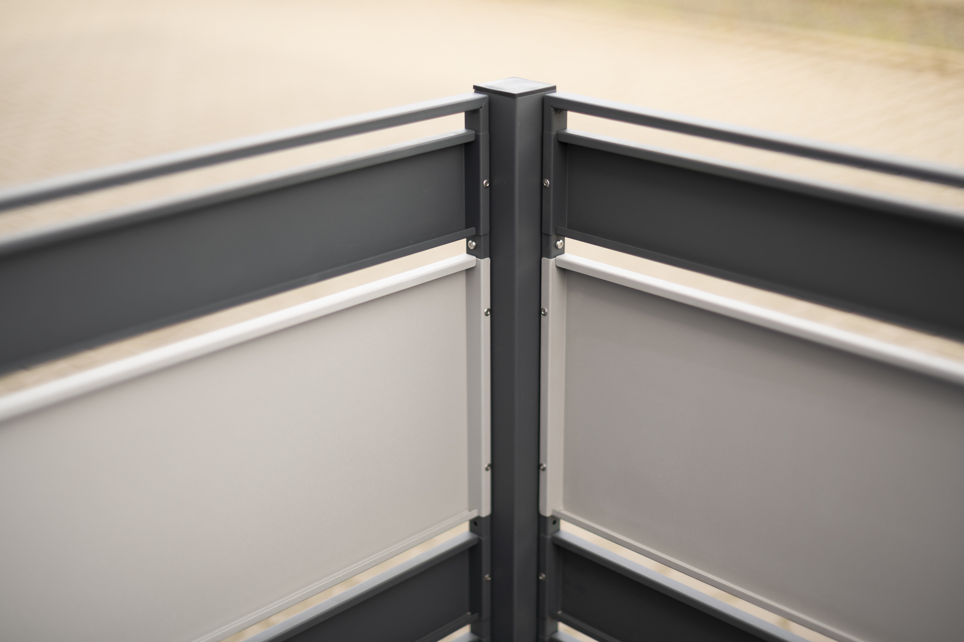 Mülltonnenverkleidung Planum