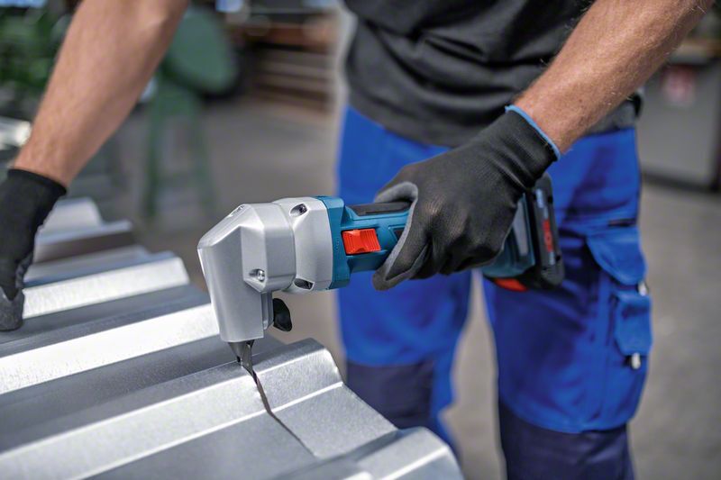 Akku-Nager GNA 18V-16 E