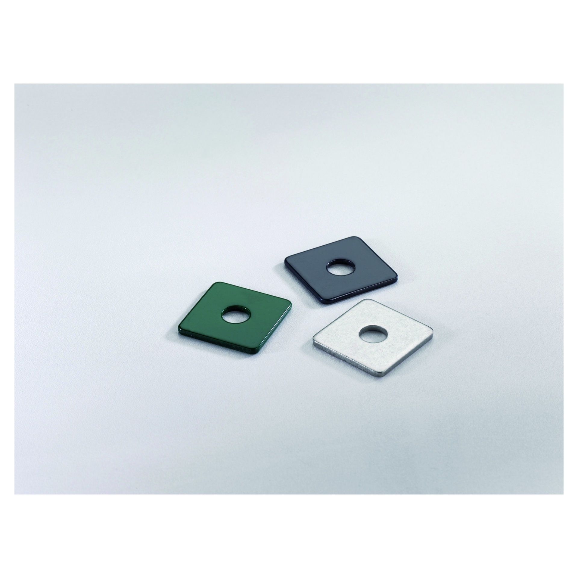 Halteplatte ca. 30x30 mm verzinkt