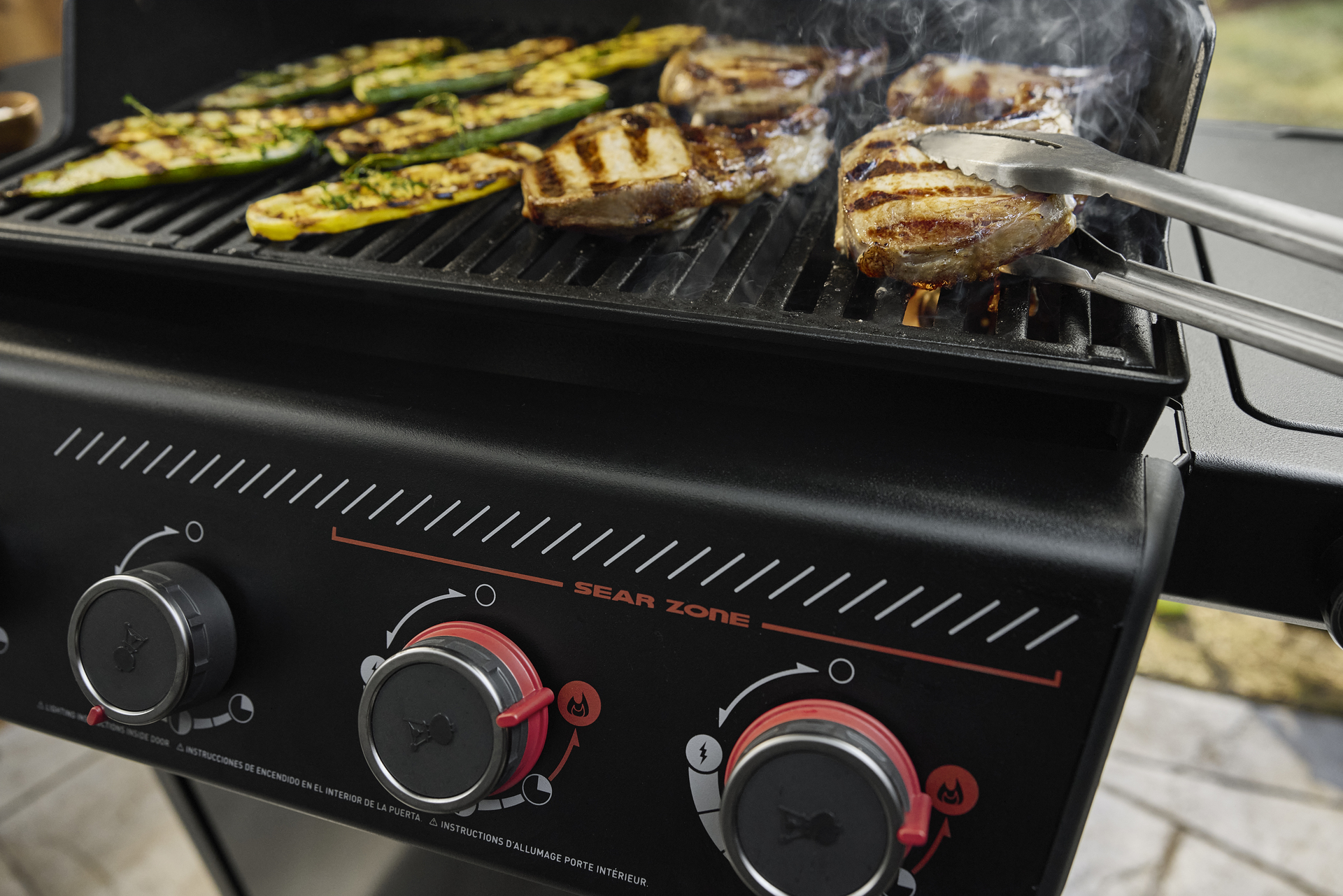 Gasgrill Spirit EPX-435R Stealth bei leitermann.de günstig kaufen Gasgrill Spirit EPX-435R Stealth