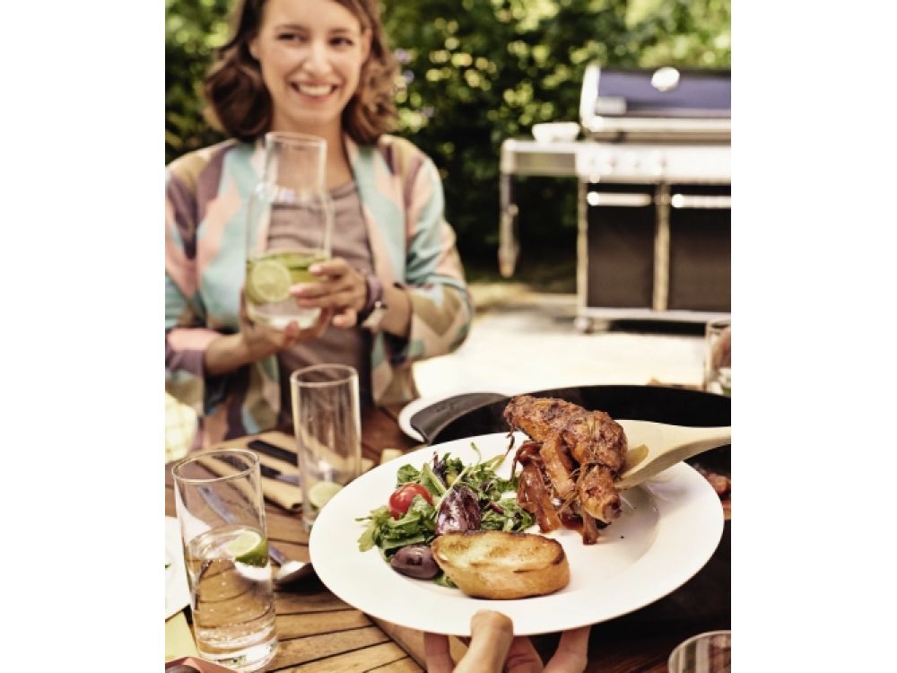 Genesis E-310, Black mit emaillierten Gussgrillrost