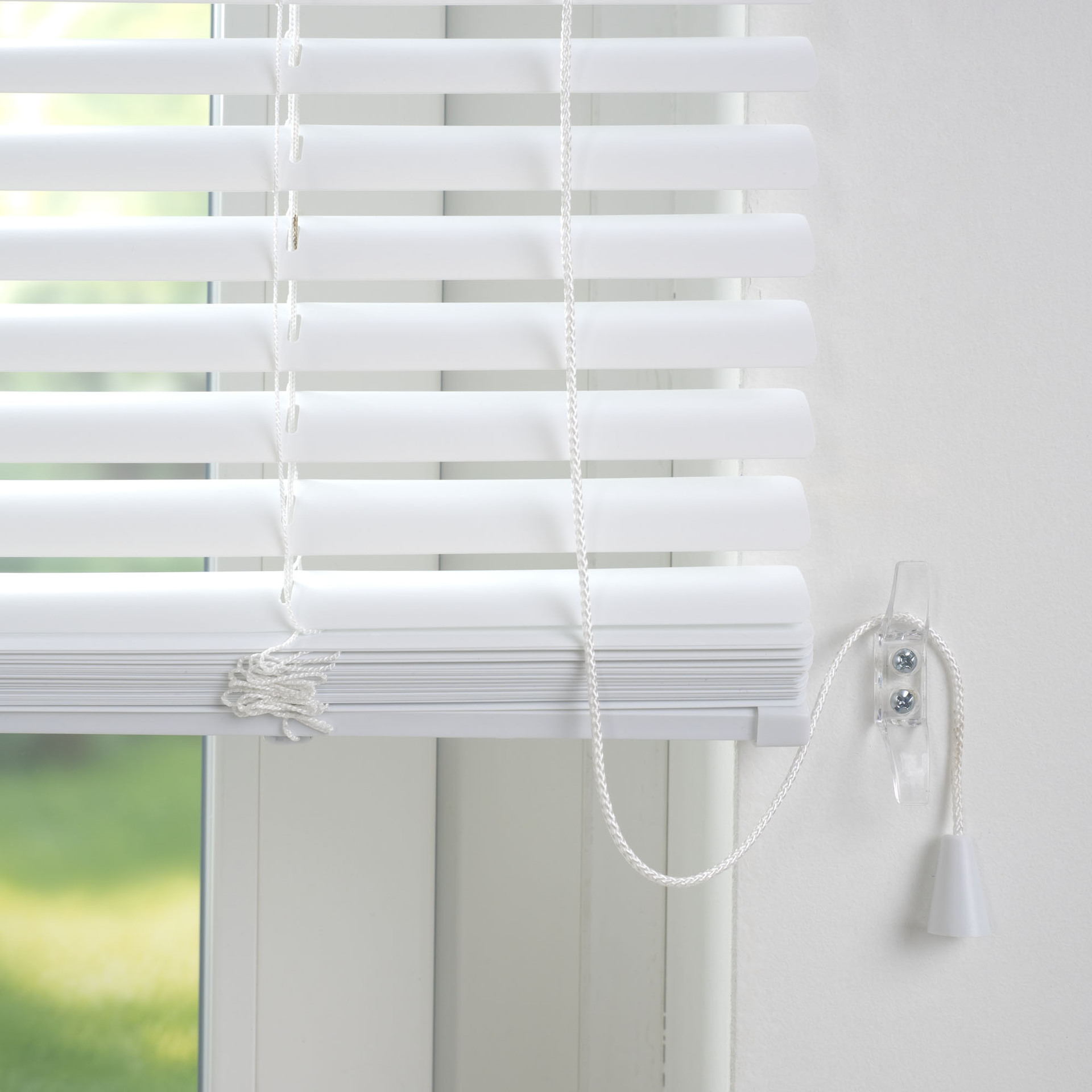 Kunststoff-Jalousie, weiß bei leitermann.de günstig kaufen Kunststoff-Jalousie, weiß