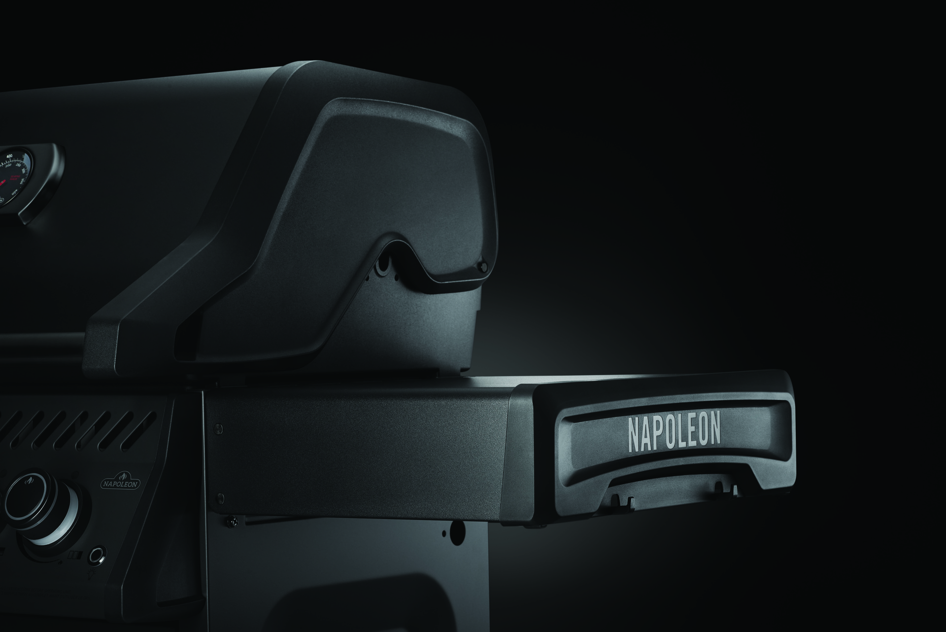 Gasgrill Phantom Rogue SE 425, mit Edelstahl Rosten, Mattschwarz