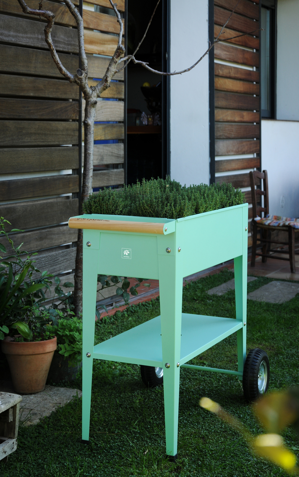 Kräuterfabrik Barcelona Liso