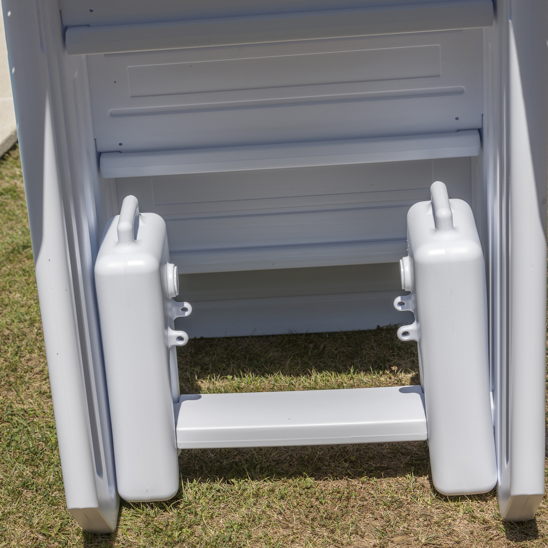 Synthetic Leiter 4 Stufen bei leitermann.de günstig kaufen Synthetic Leiter 4 Stufen