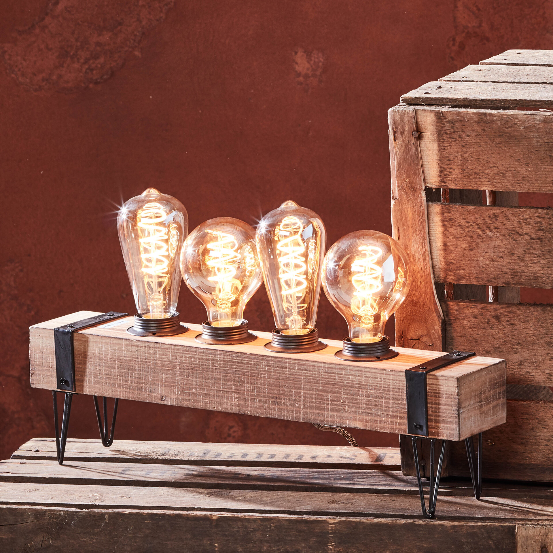 Woodhill Dekorative Tischleuchte antik/schwarz