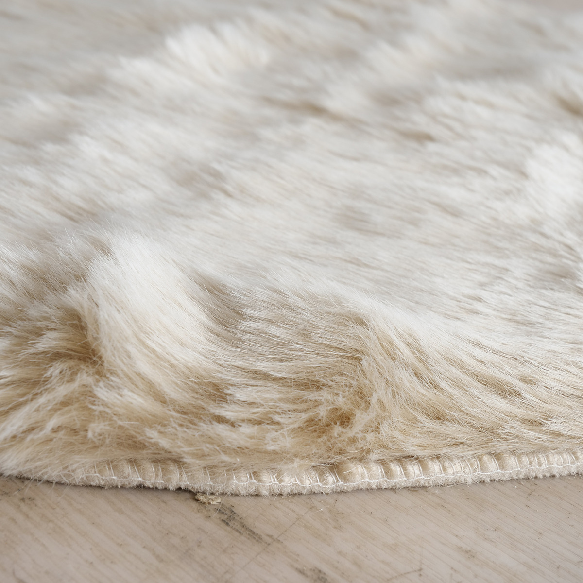 Dekofell Flavus 2-fach sortiert bei leitermann.de günstig kaufen Dekofell Flavus 2-fach sortiert