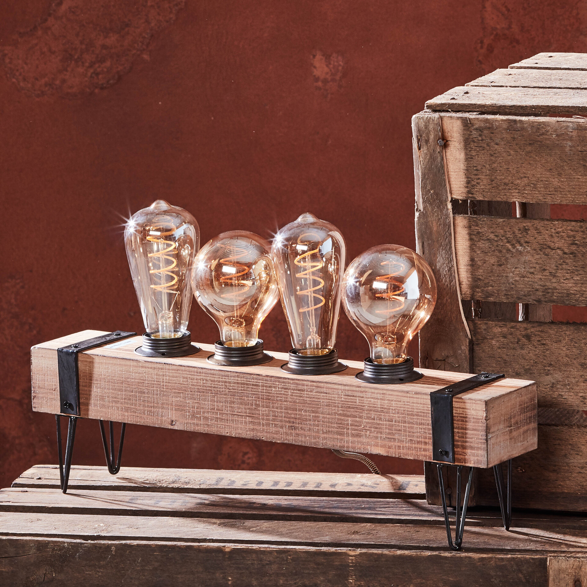 Woodhill Dekorative Tischleuchte antik/schwarz