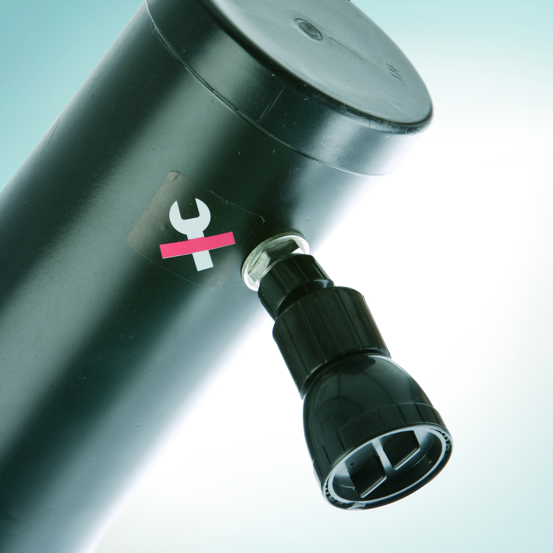 PVC Solardusche gebogen, 25l, schwarz bei leitermann.de günstig kaufen PVC Solardusche gebogen, 25l, schwarz