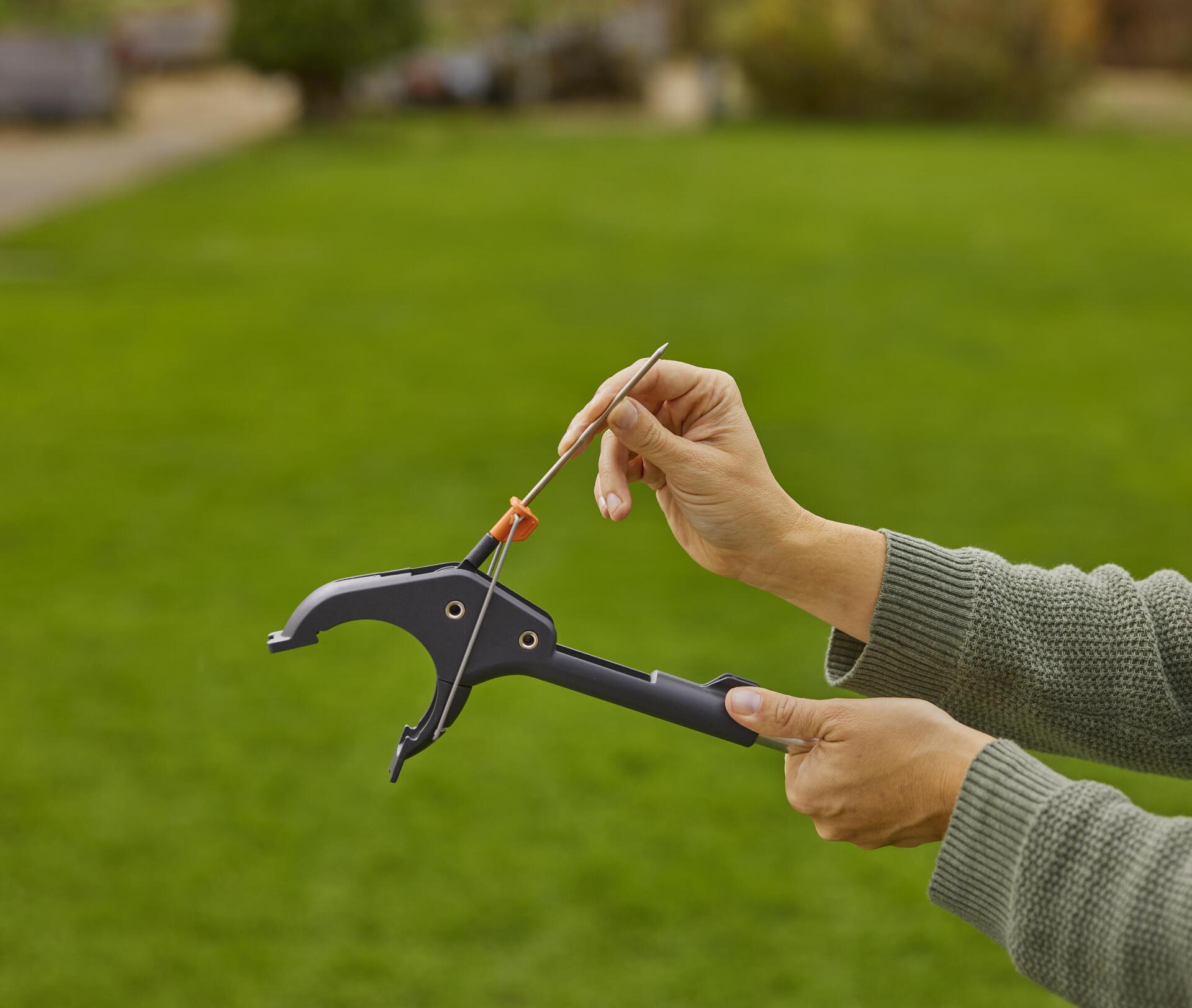 Greifer 4 in 1, ergonomisches Aufsammeln von Abfällen bei leitermann.de günstig kaufen Greifer 4 in 1, ergonomisches Aufsammeln von Abfällen