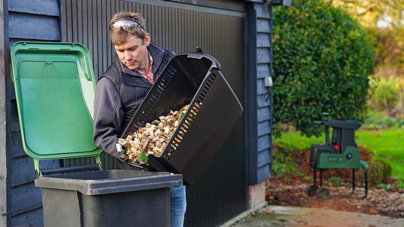Turbinen-Leisehäcksler AXT 25 TC bei leitermann.de günstig kaufen Turbinen-Leisehäcksler AXT 25 TC
