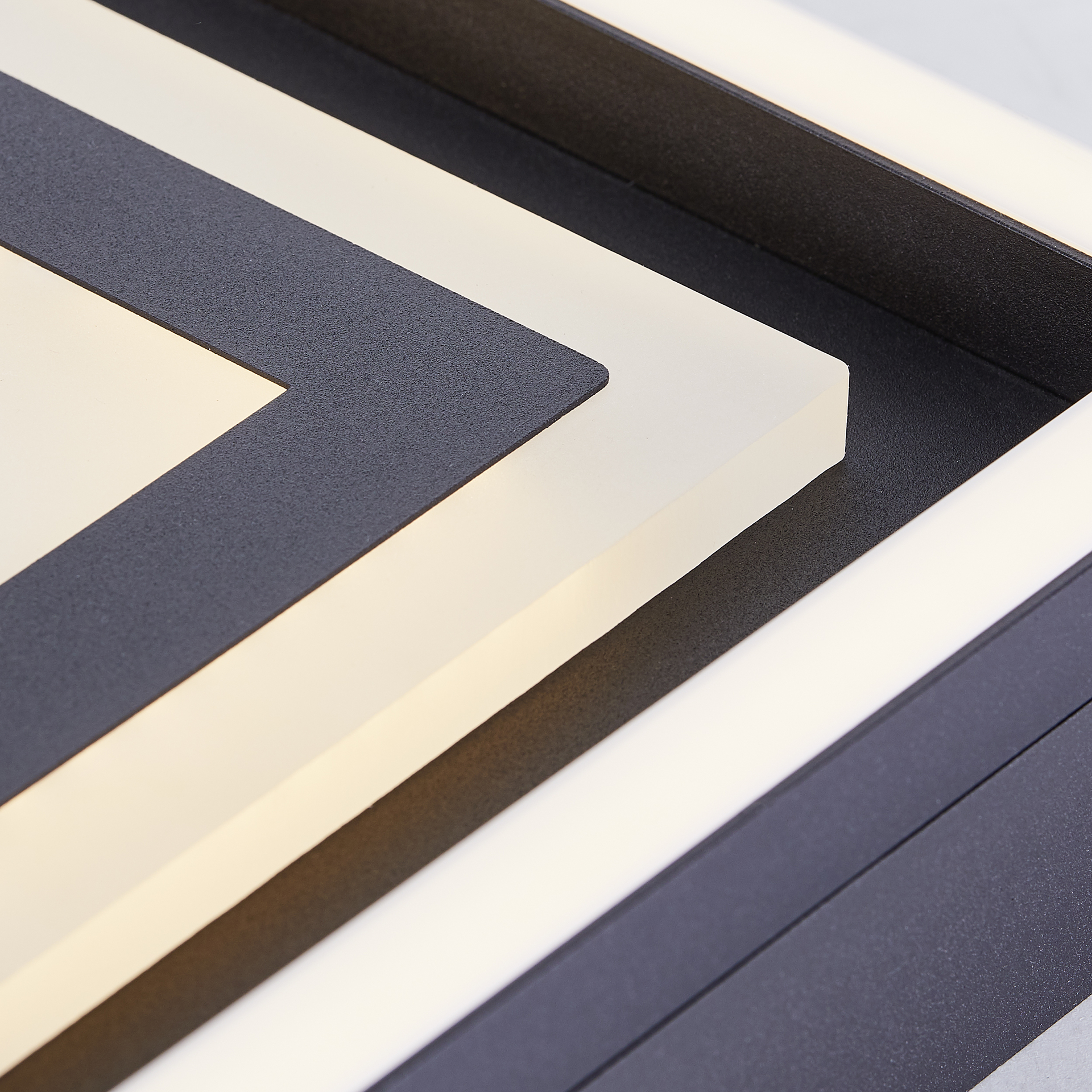 Metis Deckenleuchte schwarz