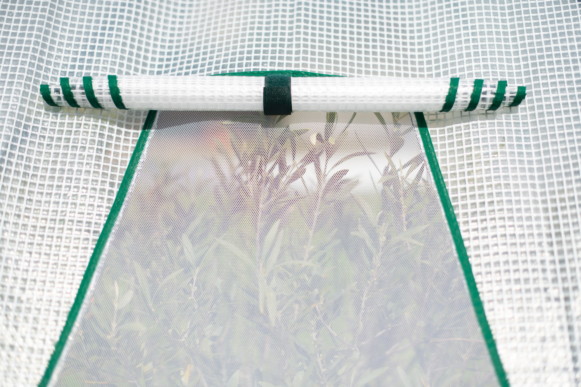 Foliengewächshaus Winterzelt mit Boden Peperoni bei leitermann.de günstig kaufen Foliengewächshaus Winterzelt mit Boden Peperoni