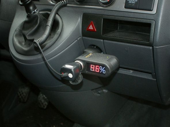 Batterietester 2 in 1 bei leitermann.de günstig kaufen Batterietester 2 in 1