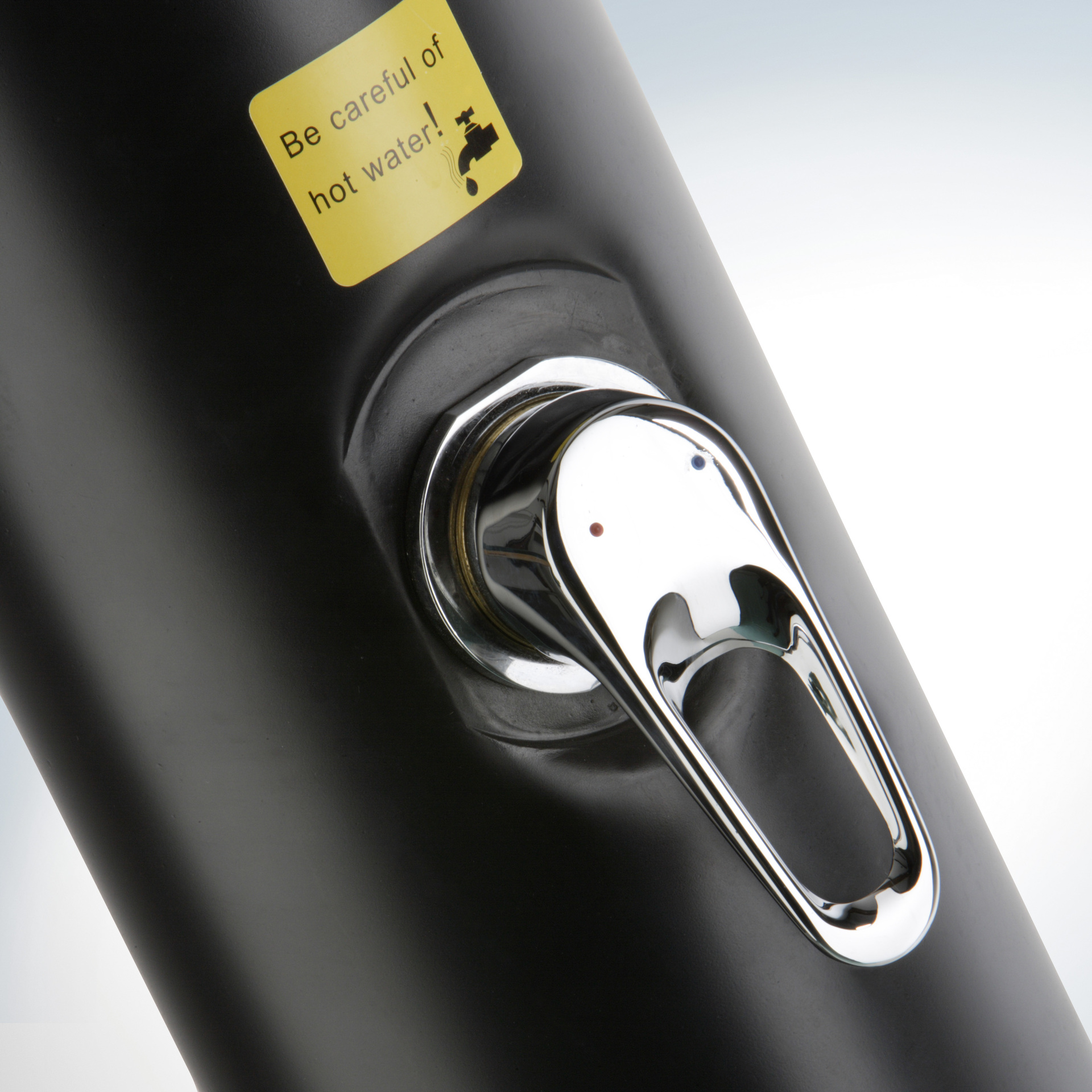 PVC Solardusche gebogen, 25l, schwarz bei leitermann.de günstig kaufen PVC Solardusche gebogen, 25l, schwarz