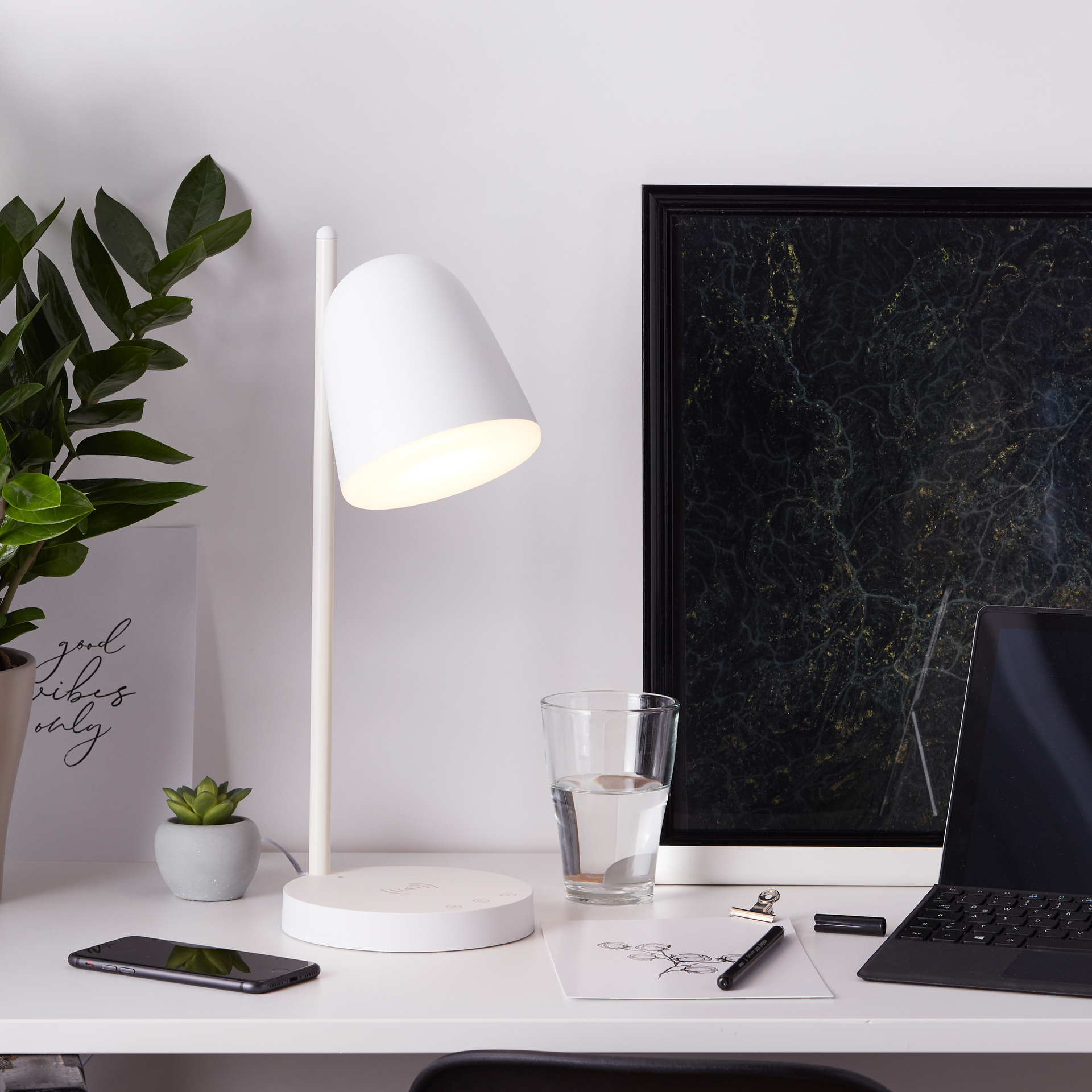 Neda Schreibtischleuchte weiß