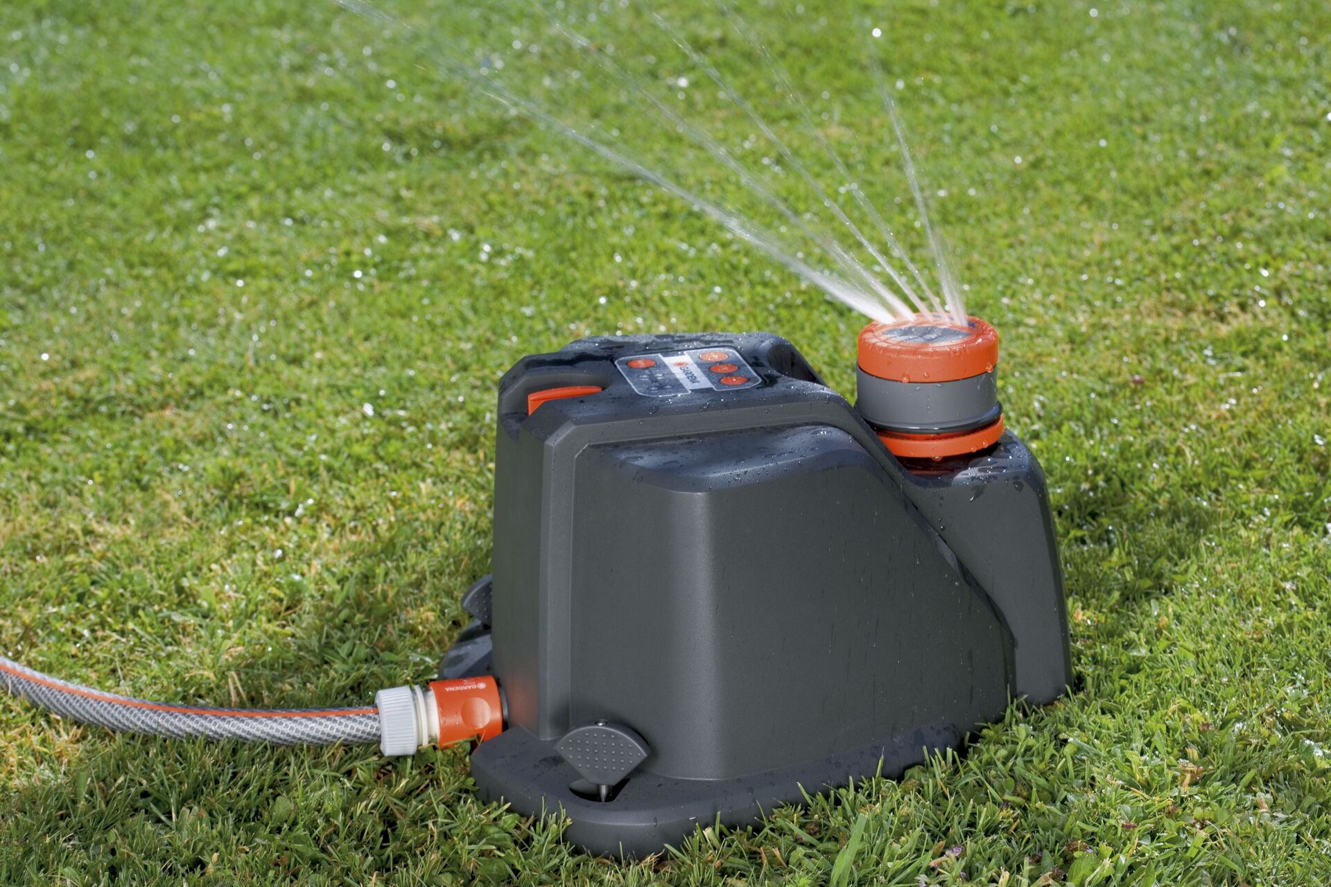 Vielflächenregner Aquacontour Automatic bei leitermann.de günstig kaufen Vielflächenregner Aquacontour Automatic