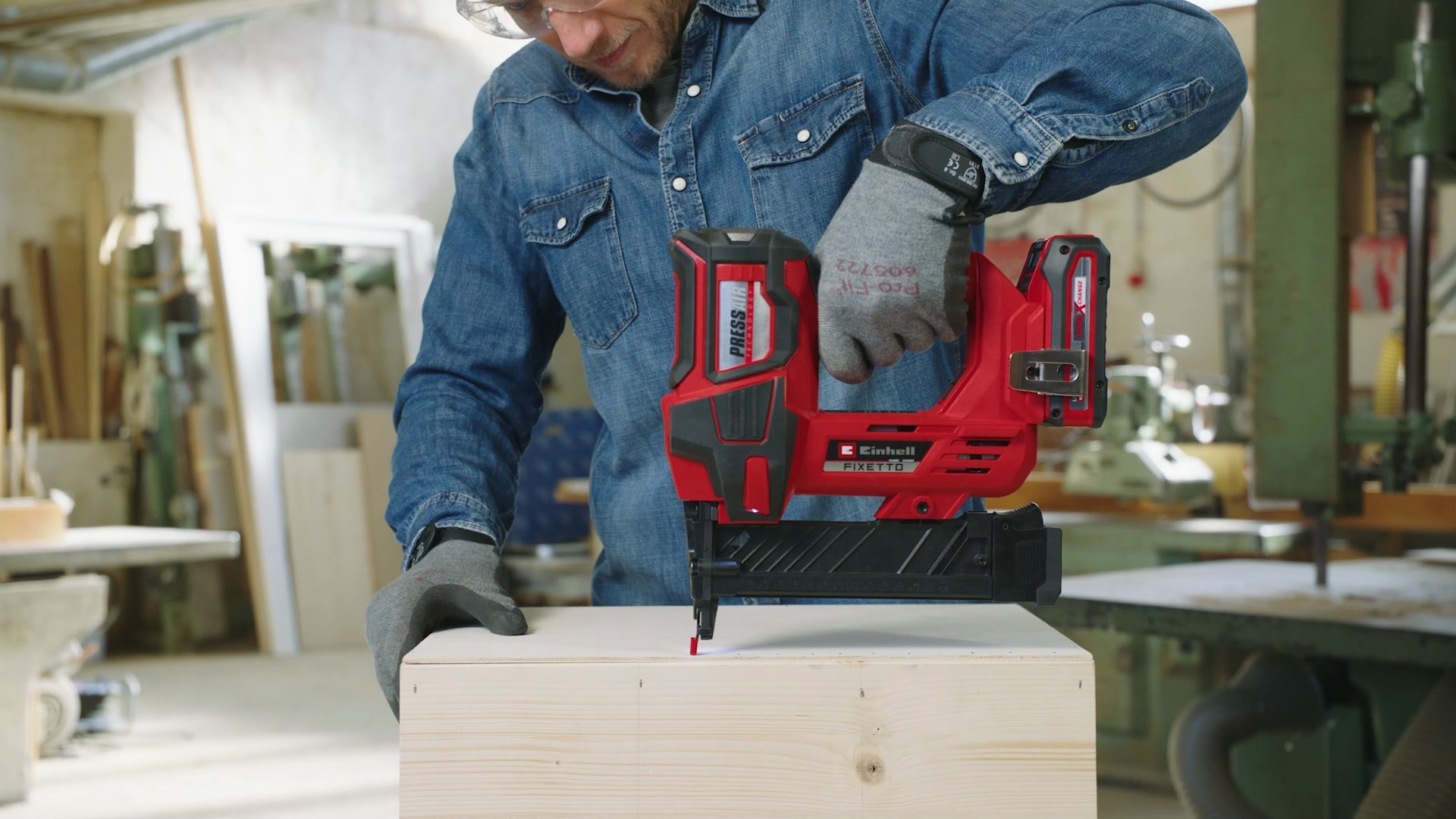 Power X-Change Akku-Tacker FIXETTO 18/38 S bei leitermann.de günstig kaufen Power X-Change Akku-Tacker FIXETTO 18/38 S