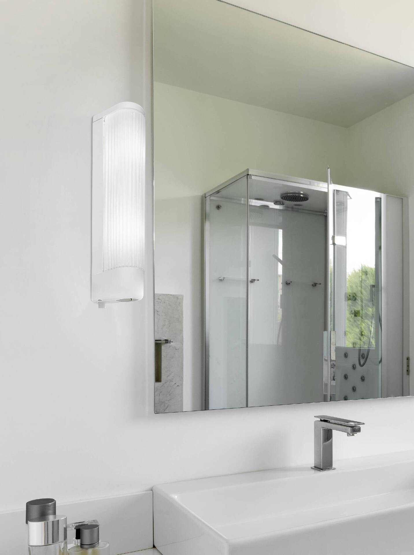 Batholino Spiegelleuchte Bari 1 bei leitermann.de günstig kaufen Batholino Spiegelleuchte Bari 1