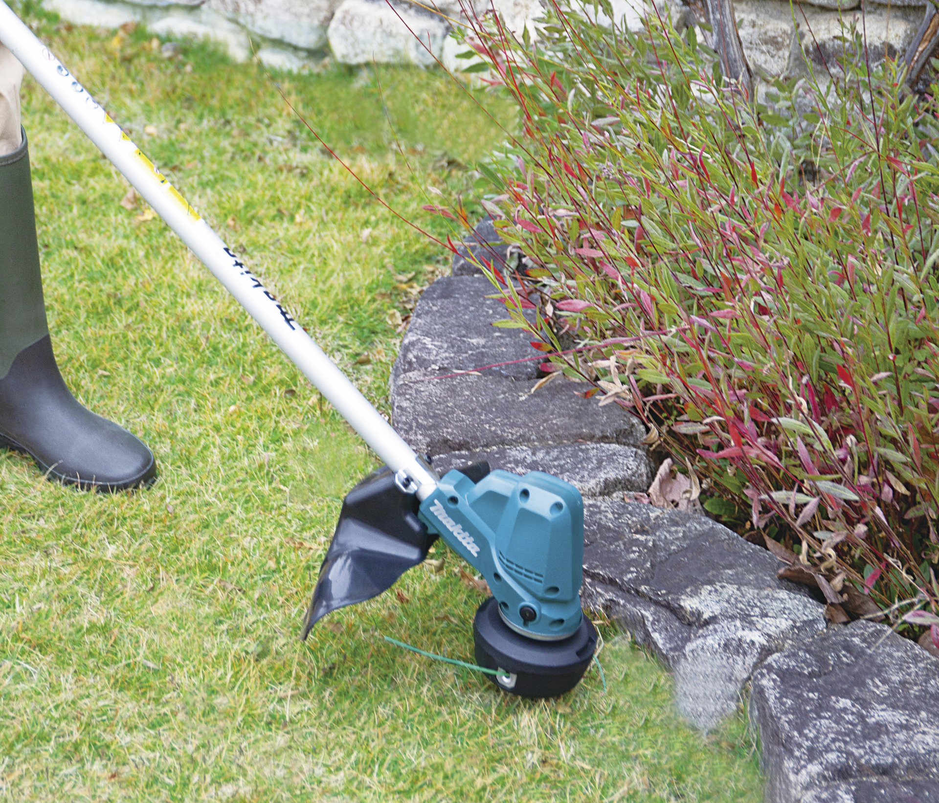 Akku-Rasentrimmer DUR190UZX9, 18V bei leitermann.de günstig kaufen Akku-Rasentrimmer DUR190UZX9, 18V