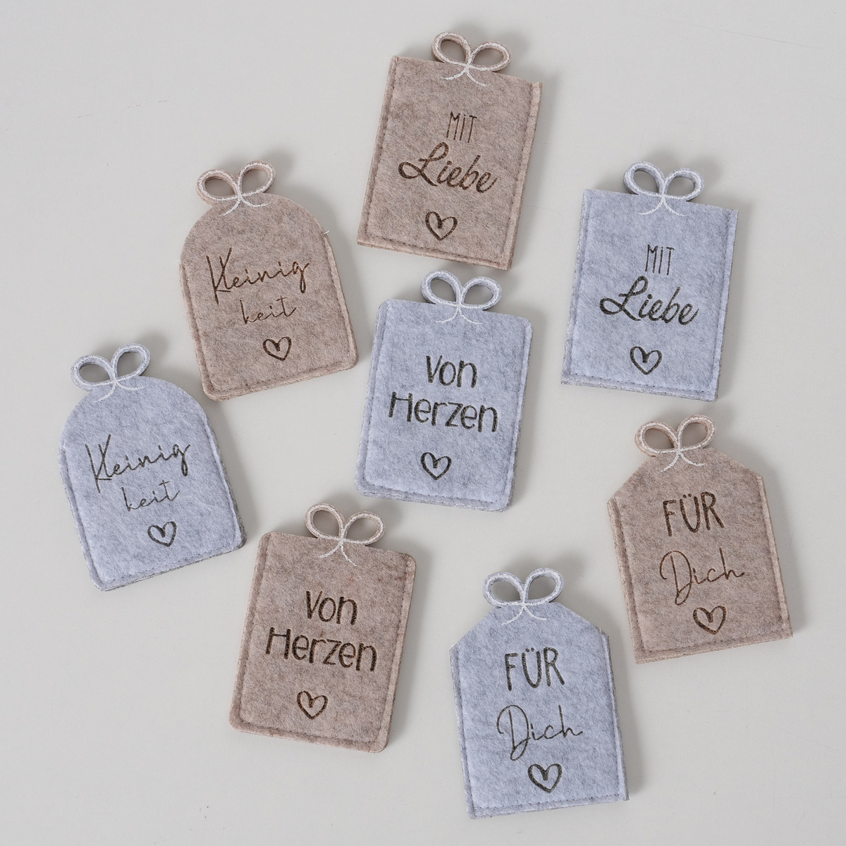 Geschenktüte Lotta, 8-fach sortiert bei leitermann.de günstig kaufen Geschenktüte Lotta, 8-fach sortiert