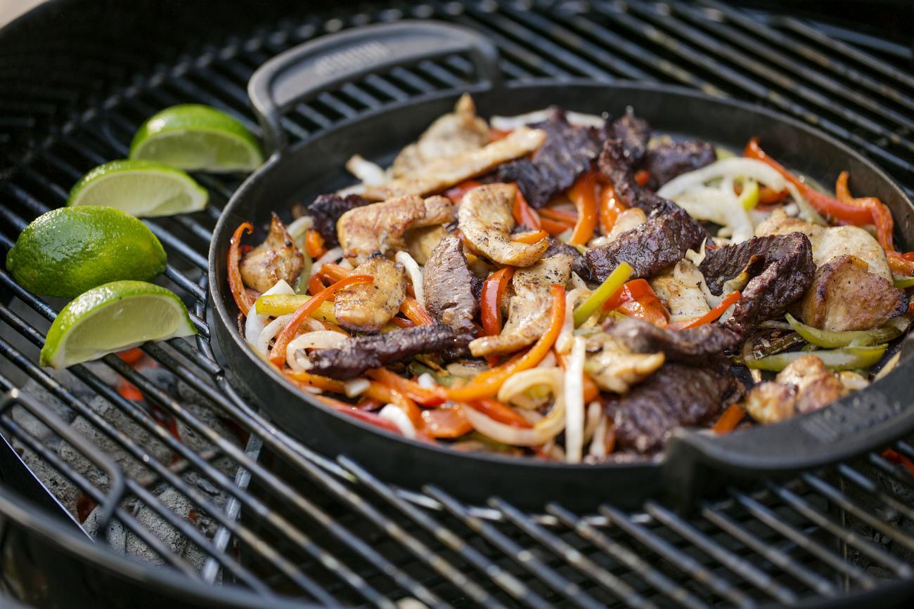 Gourmet BBQ System - Pfanneneinsatz bei leitermann.de günstig kaufen Gourmet BBQ System - Pfanneneinsatz