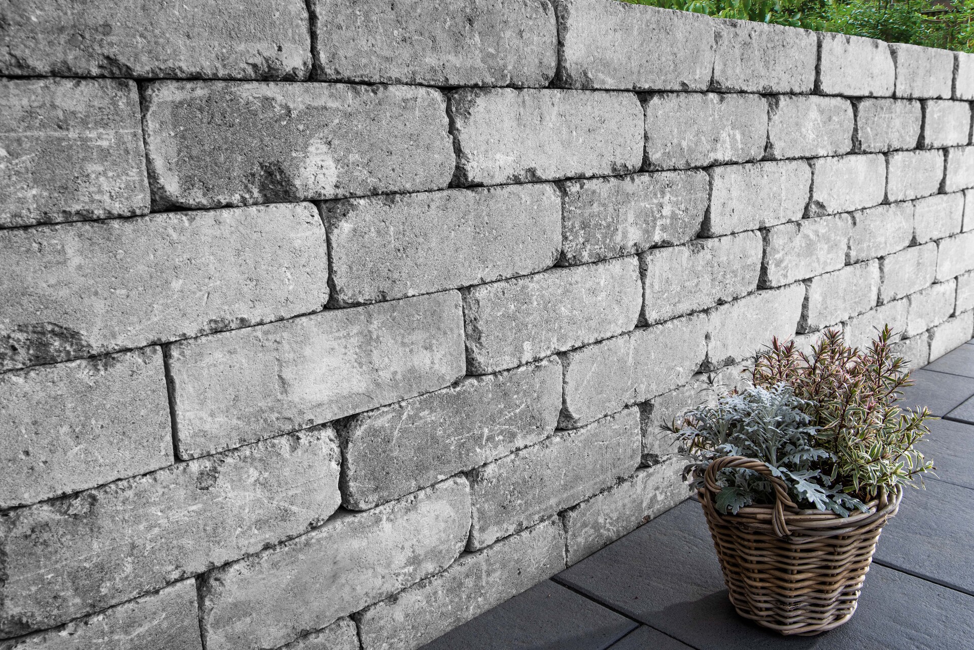 Mauerstein Antik, gekantet bei leitermann.de günstig kaufen Mauerstein Antik, gekantet