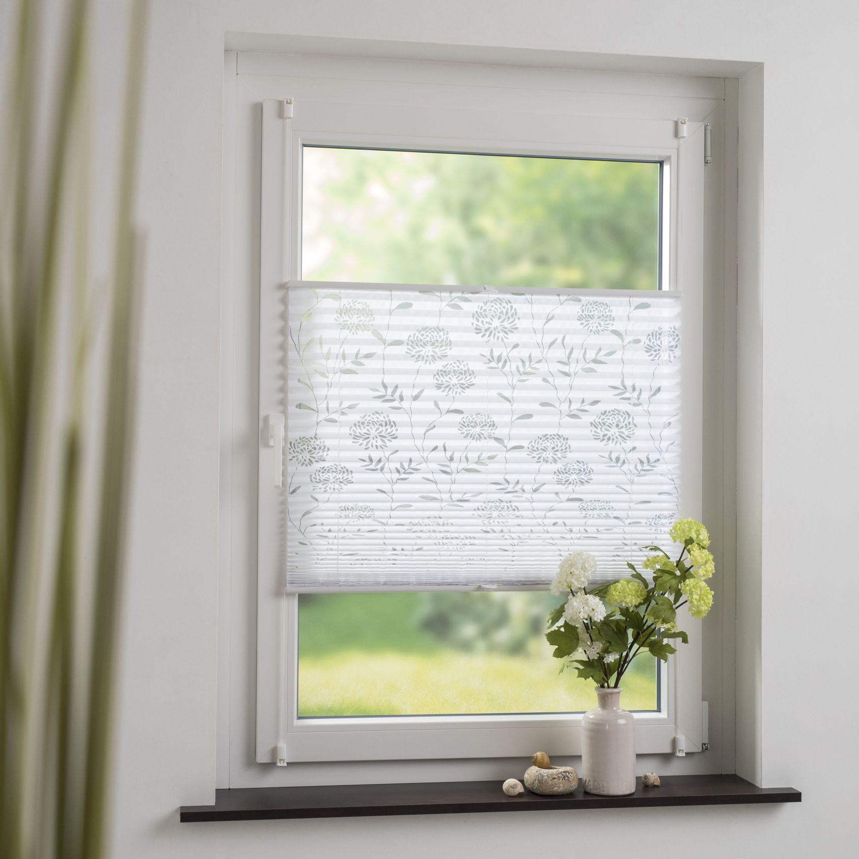 Klemmfix-Plissee Ausbrenner weiß, verspannt bei leitermann.de günstig kaufen Klemmfix-Plissee Ausbrenner weiß, verspannt