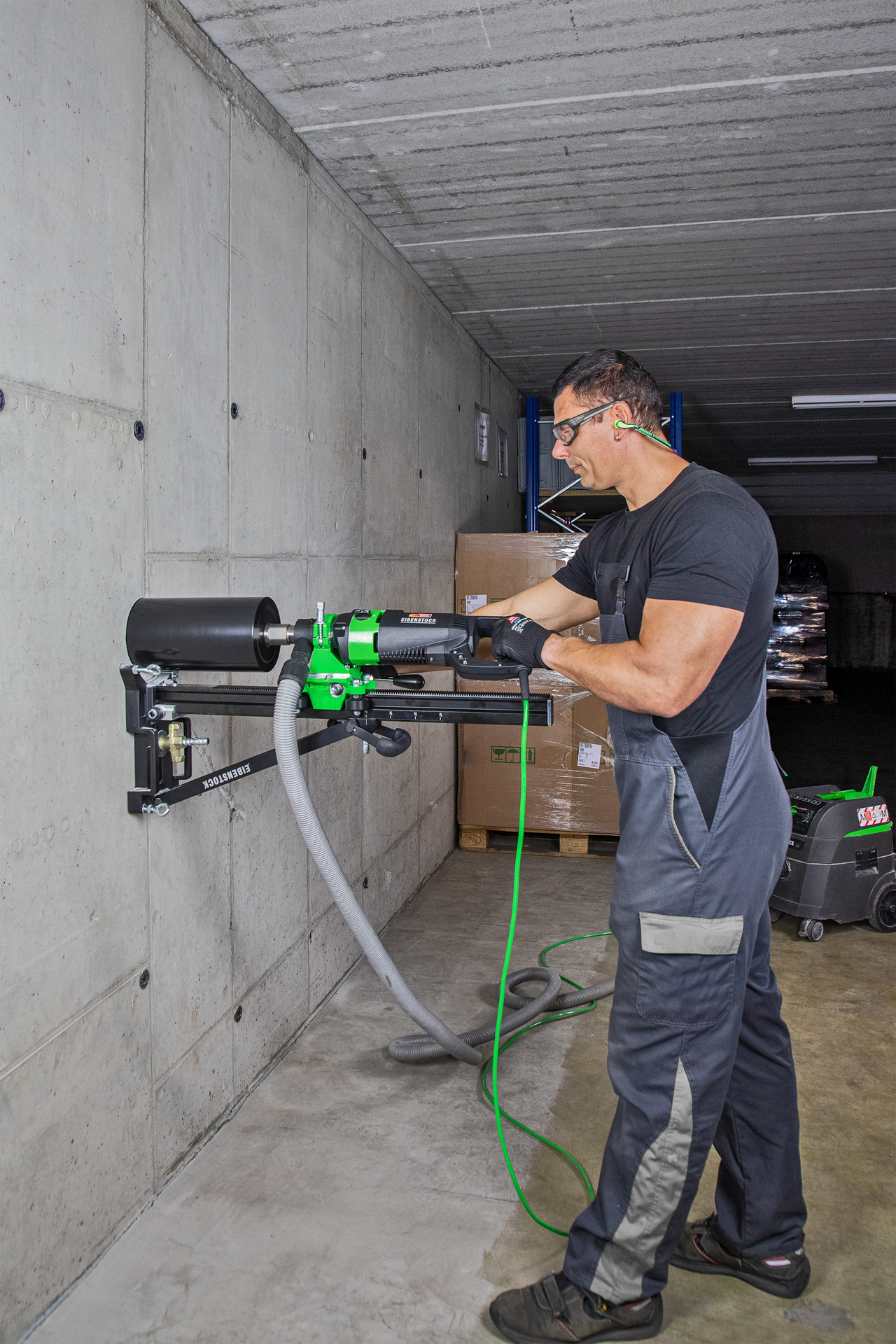 ESD 162 230V Diamant-Trocken-Schlagbohrmaschine bei leitermann.de günstig kaufen ESD 162 230V Diamant-Trocken-Schlagbohrmaschine