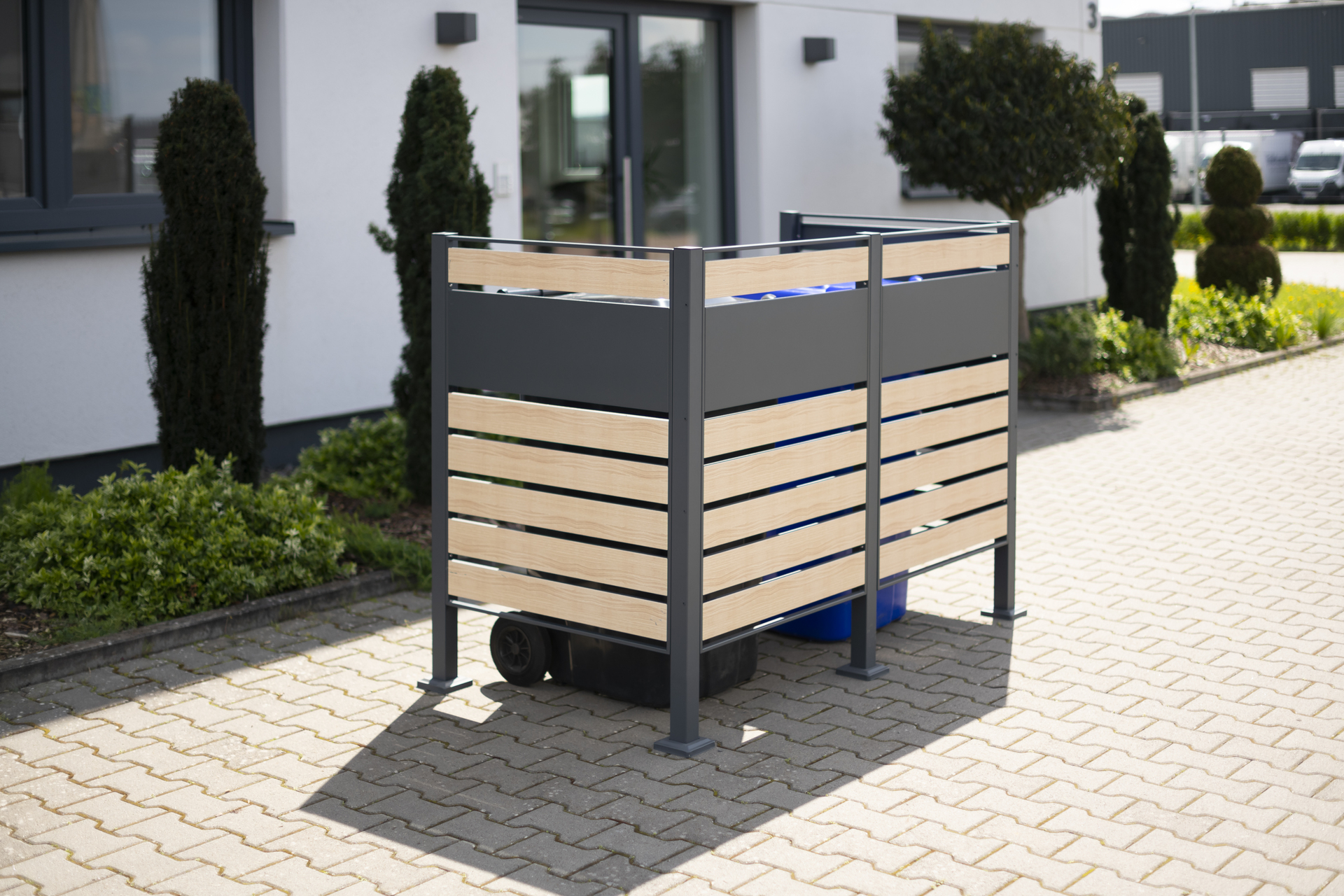 Mülltonnenverkleidung Planum