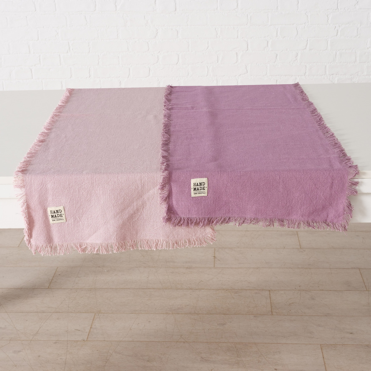 Tischläufer Lenea, 2-fach sortiert bei leitermann.de günstig kaufen Tischläufer Lenea, 2-fach sortiert