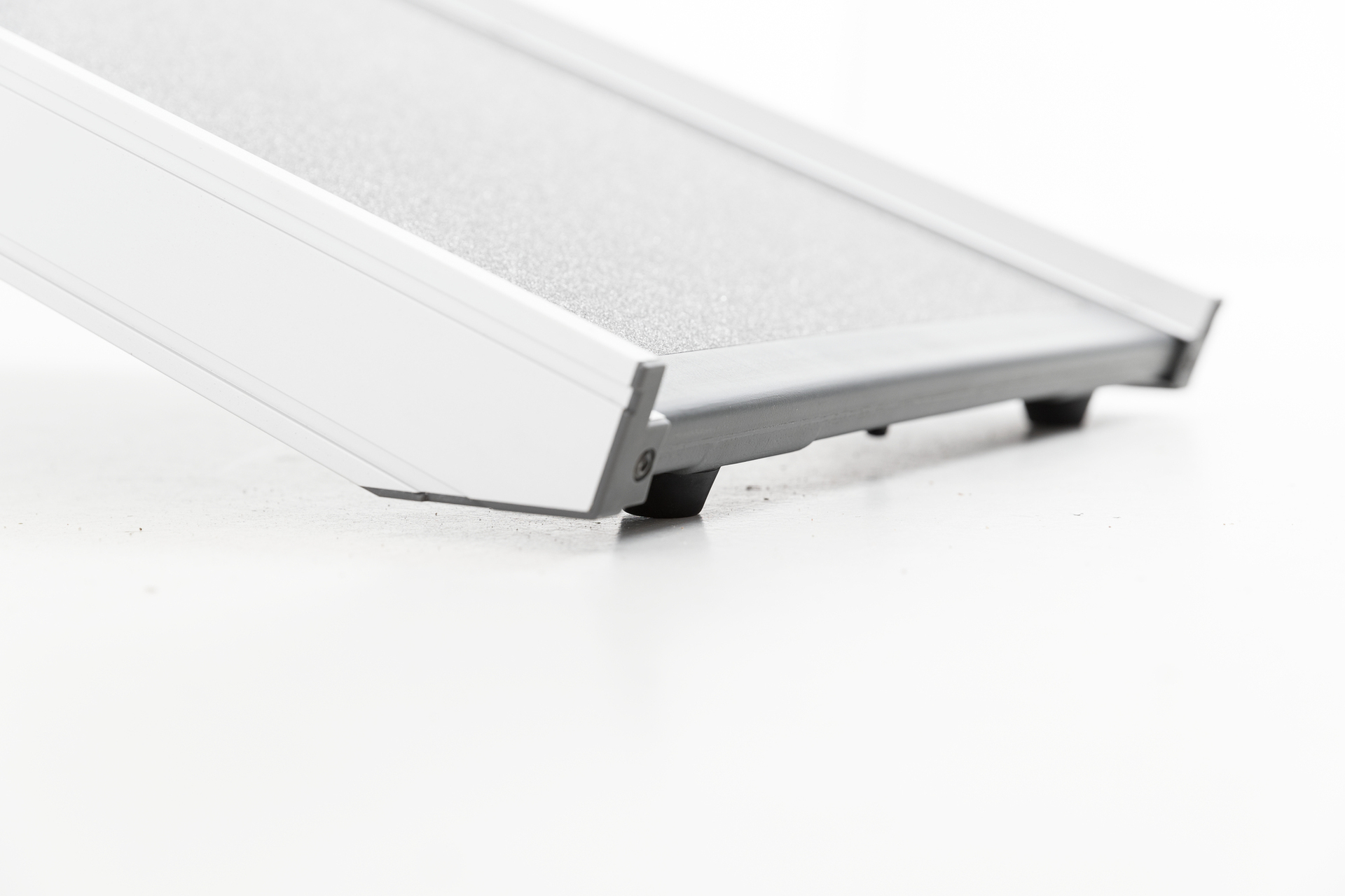 2-fach Teleskop-Rampe, Aluminium/Sandpapier bei leitermann.de günstig kaufen 2-fach Teleskop-Rampe, Aluminium/Sandpapier