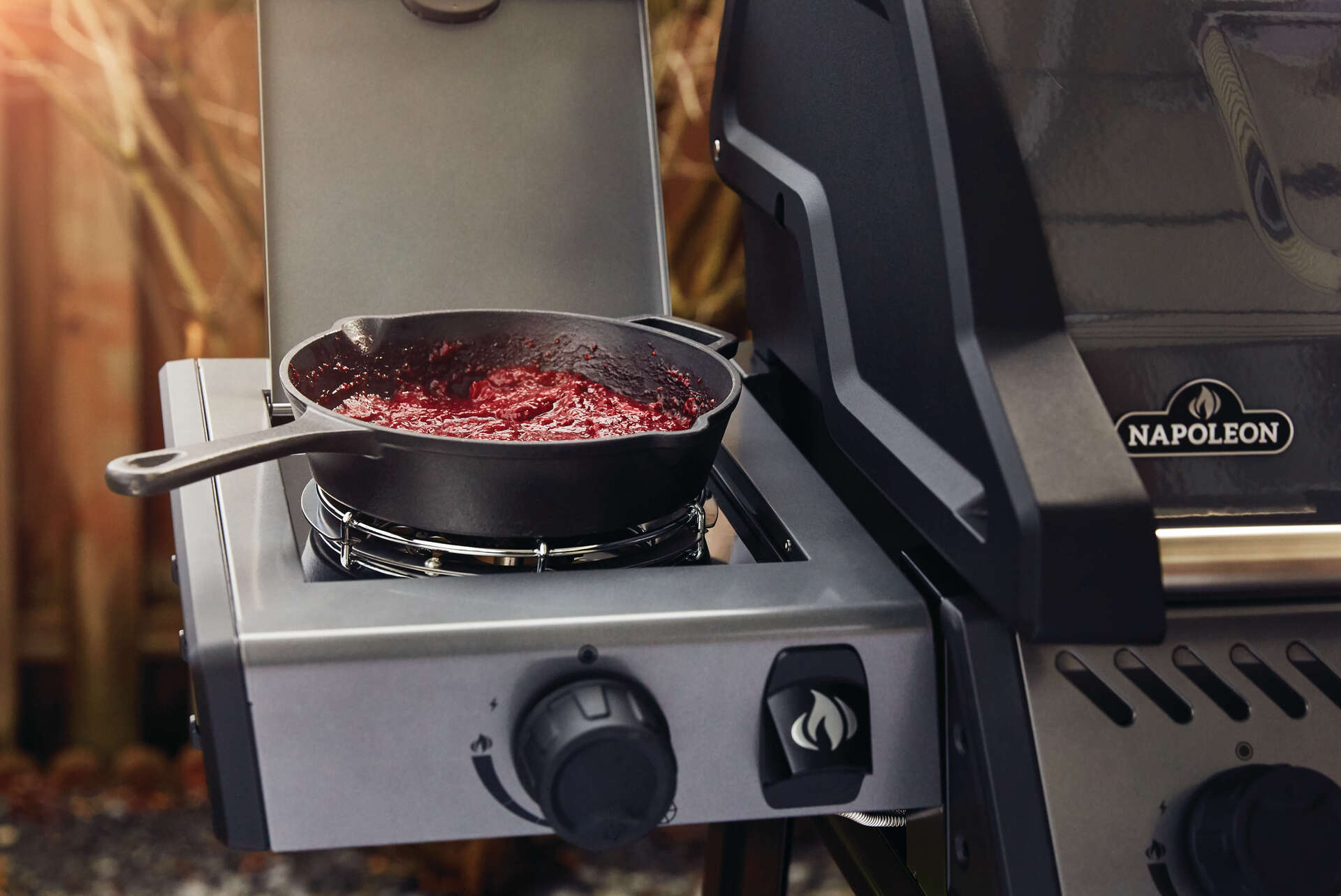 Gasgrill Freestyle 365, mit Seitenbrenner, Graphit bei leitermann.de günstig kaufen Gasgrill Freestyle 365, mit Seitenbrenner, Graphit