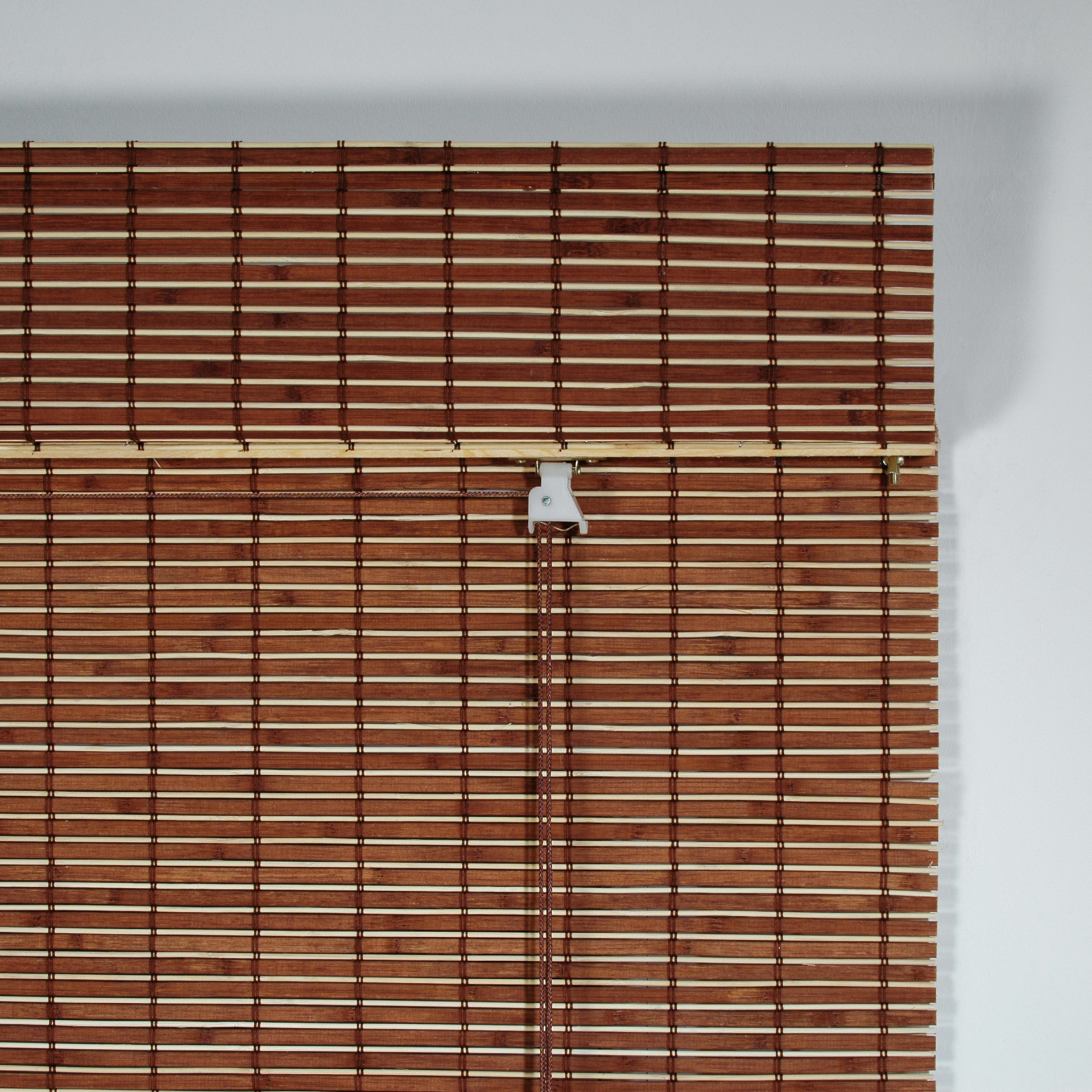 Holzrollo mit Seitenzug für Fenster und Tür - Größe: 80x170cm | Farbe: braun  - Leitermann | LEITERMANN