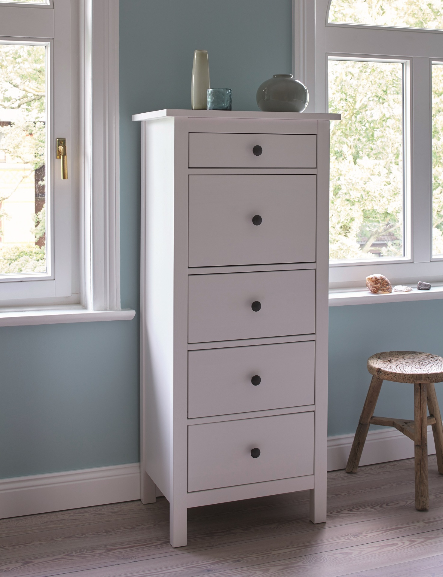 Sprüh-Lack für Möbel & Türen