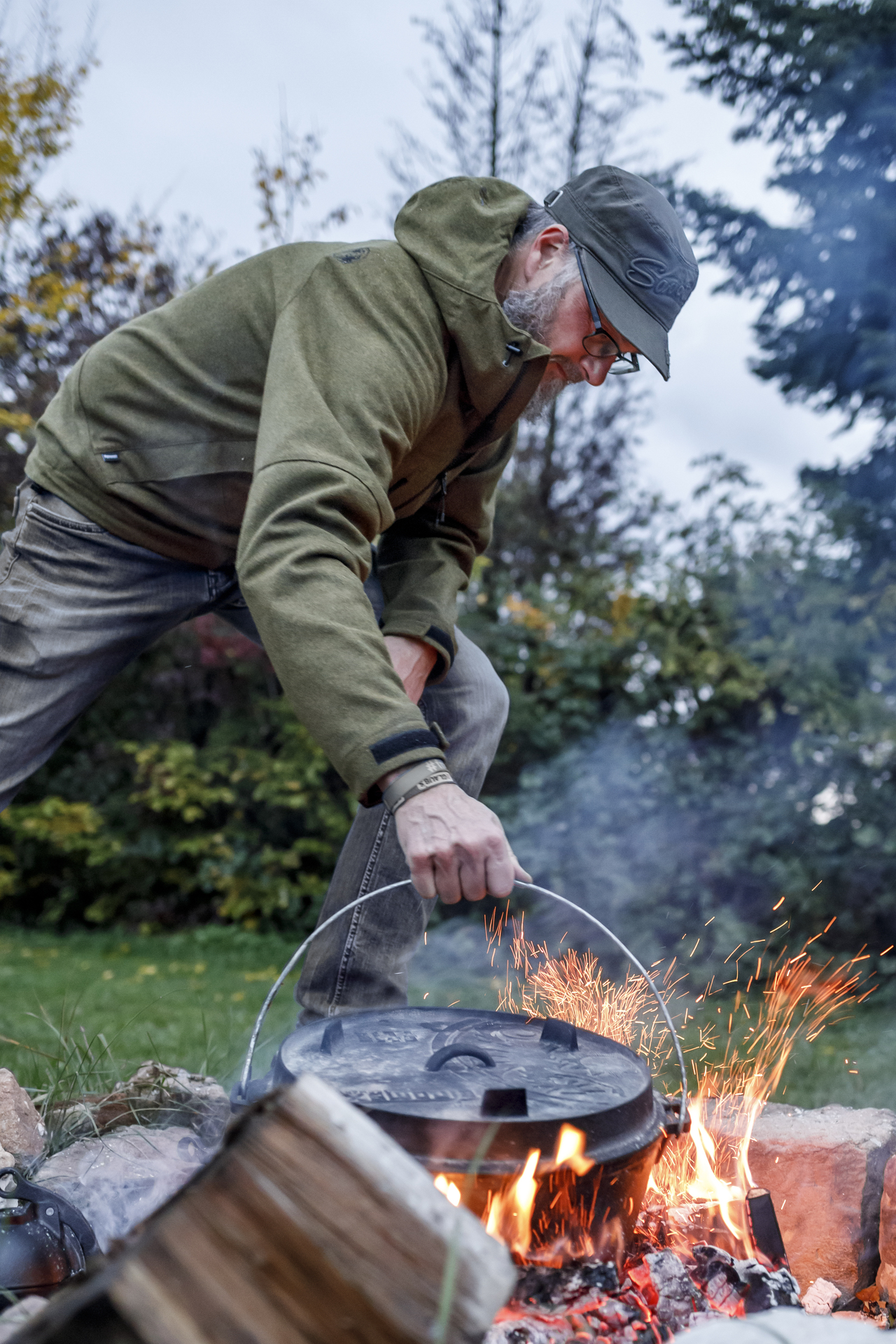 Feuertopf Dutch Oven mit Füßen ft12