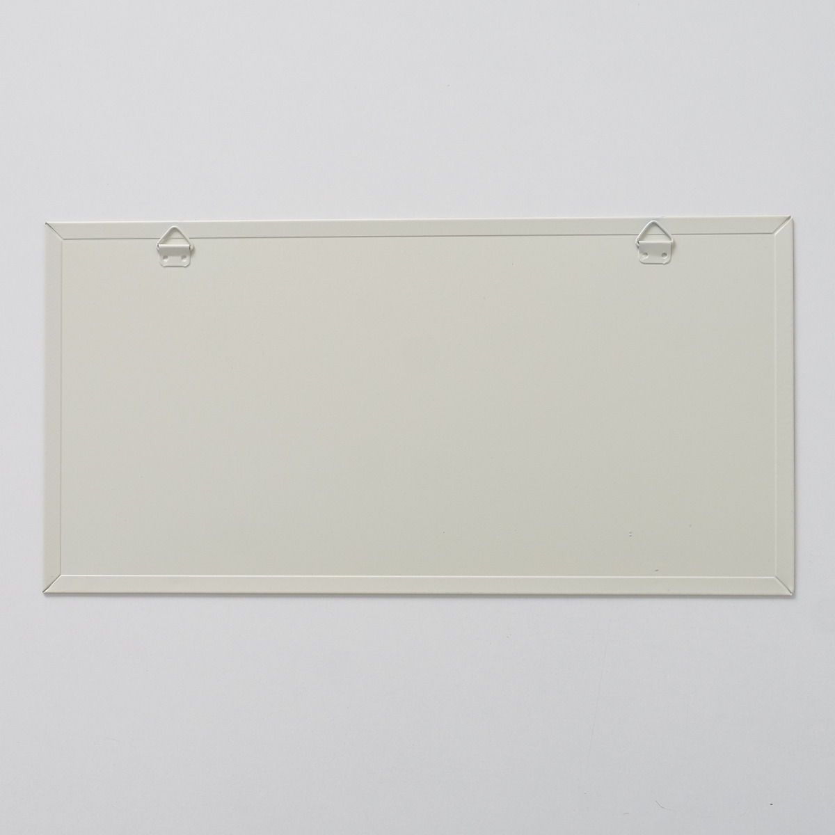 Schild Eukana 3-fach sortiert