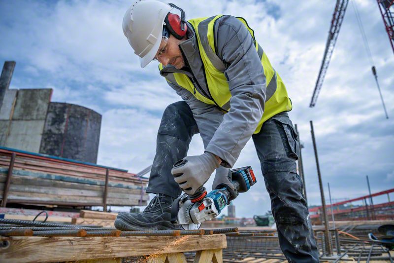 Akku-Winkelschleifer BITURBO GWS 18V-15 PSC, solo, C